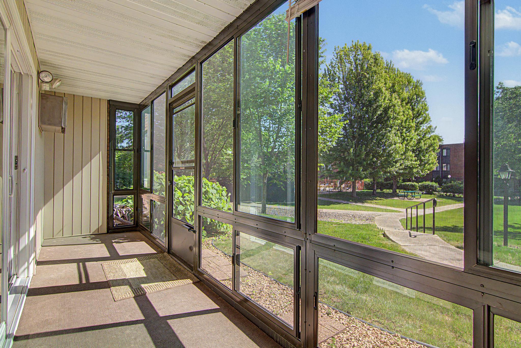 View of Residential at 255 Westview Drive #111, West Saint Paul MN 55118, West Saint Paul (15 of 25) - Mike Wilen | Minnesota Team Real Estate