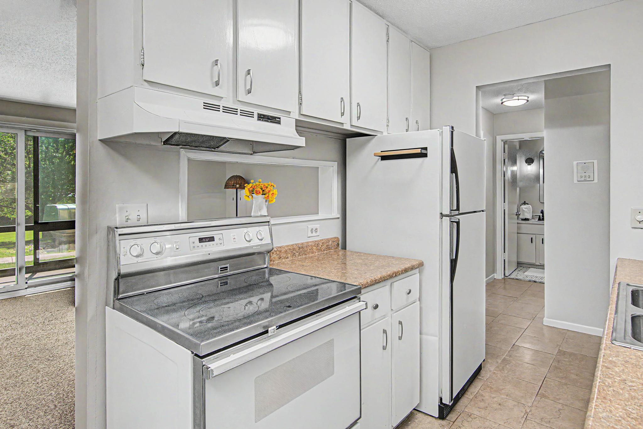View of Residential at 255 Westview Drive #111, West Saint Paul MN 55118, West Saint Paul (5 of 25) - Mike Wilen | Minnesota Team Real Estate