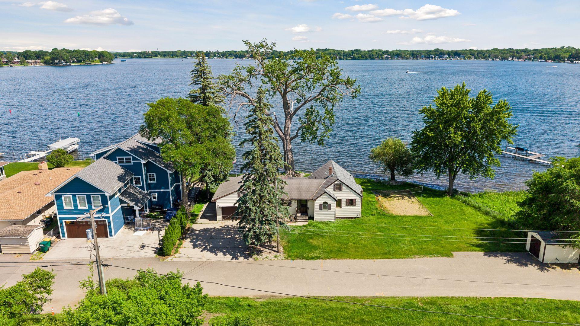 View of Land at 36XX Shore Drive, Wayzata MN 55391, Wayzata (5 of 5) - Mike Wilen | Minnesota Team Real Estate