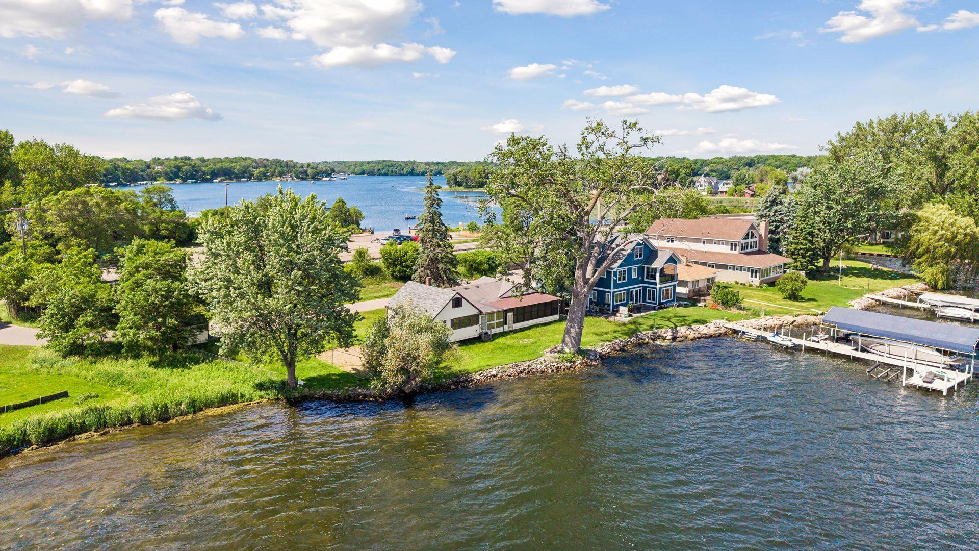 View of Land at 36XX Shore Drive, Wayzata MN 55391, Wayzata (3 of 5) - Mike Wilen | Minnesota Team Real Estate