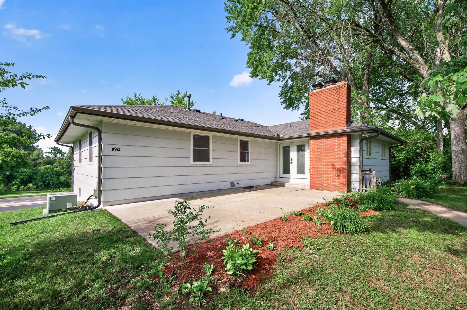 View of Residential at 8912 Tretbaugh Drive, Bloomington MN 55431, Bloomington (3 of 49) - Mike Wilen | Minnesota Team Real Estate