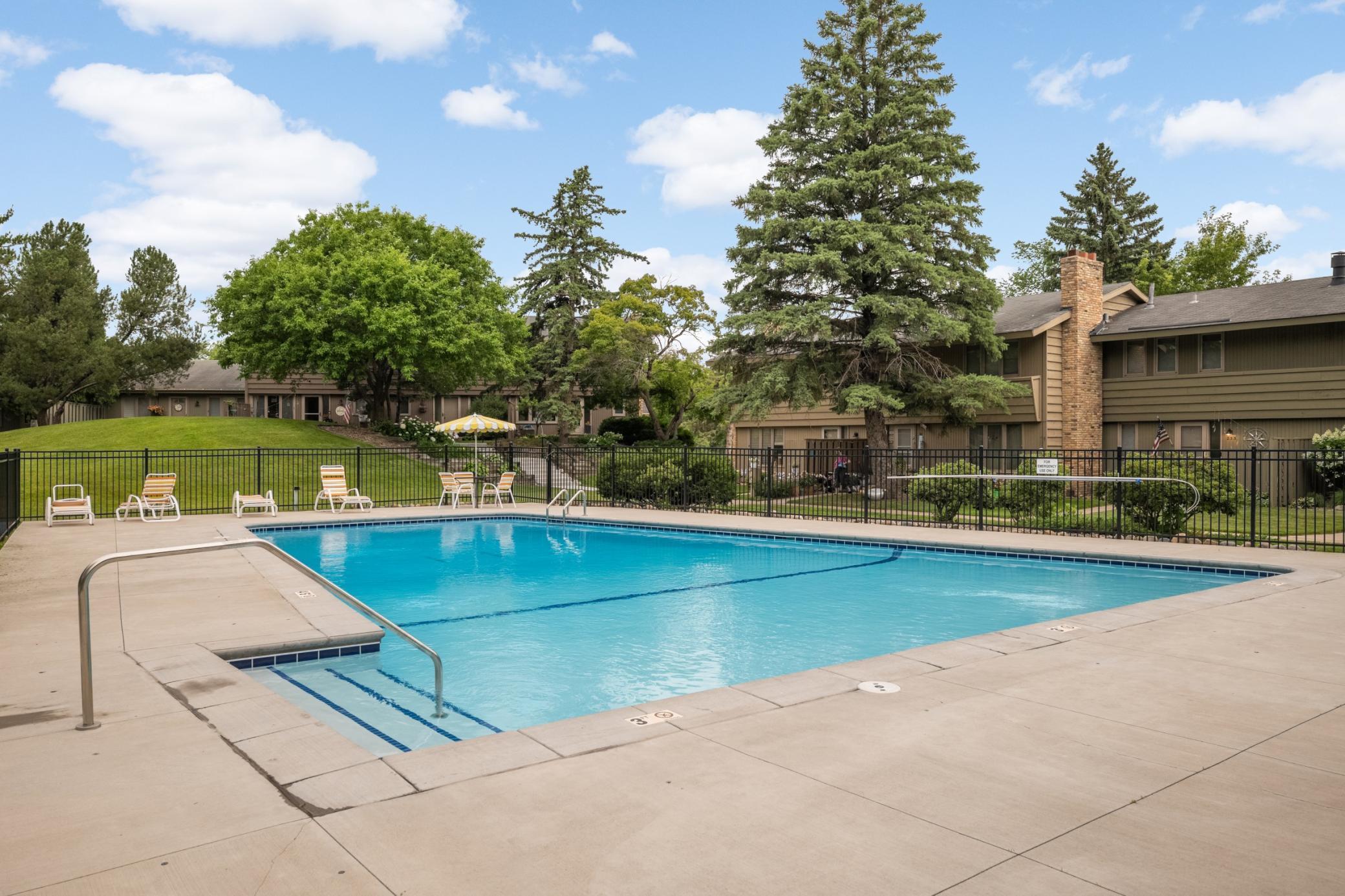 View of Residential at 131 Windsor Court, New Brighton MN 55112, New Brighton (18 of 22) - Mike Wilen | Minnesota Team Real Estate