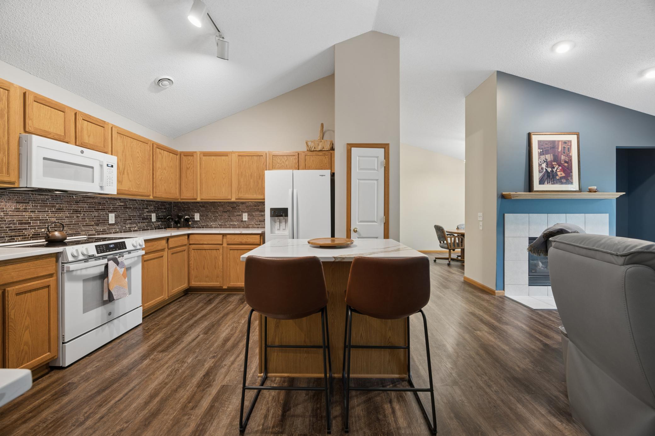 View of Residential at 210 Heritage Lane, Circle Pines MN 55014, Circle Pines (4 of 27) - Mike Wilen | Minnesota Team Real Estate