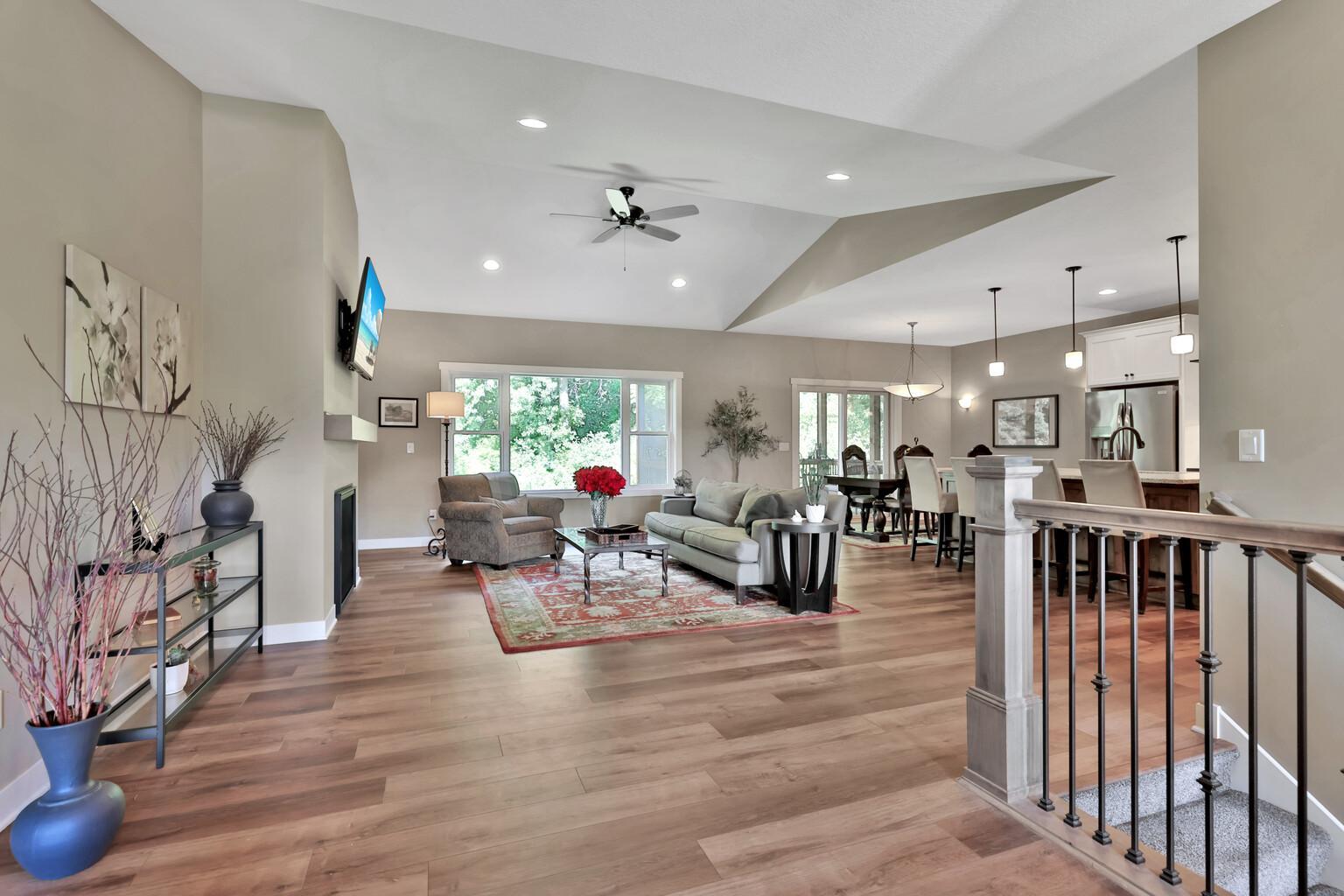 View of Residential at 4144 Shady Oak Road, Minnetonka MN 55343, Minnetonka (5 of 66) - Mike Wilen | Minnesota Team Real Estate