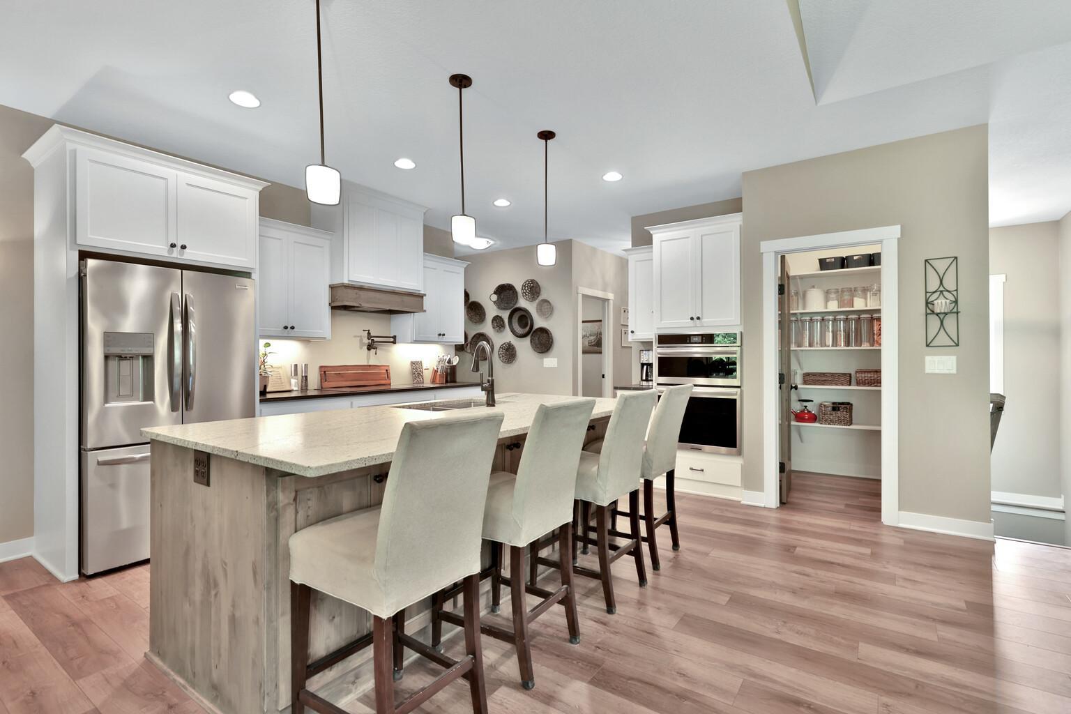 View of Residential at 4144 Shady Oak Road, Minnetonka MN 55343, Minnetonka (16 of 66) - Mike Wilen | Minnesota Team Real Estate