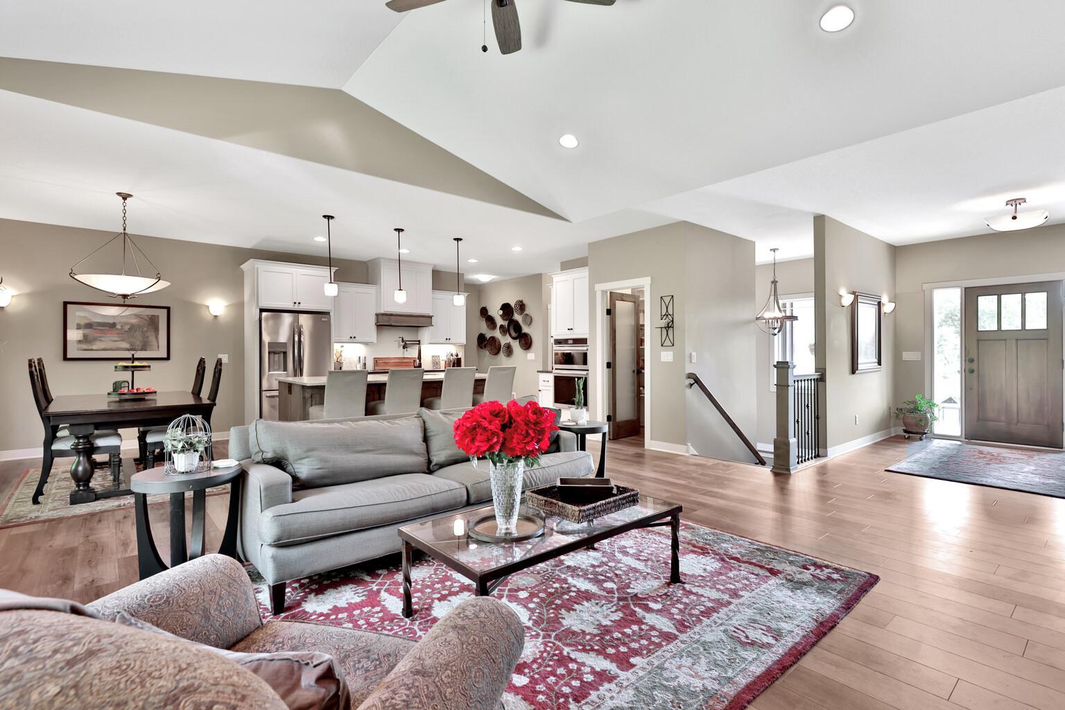 View of Residential at 4144 Shady Oak Road, Minnetonka MN 55343, Minnetonka (11 of 66) - Mike Wilen | Minnesota Team Real Estate