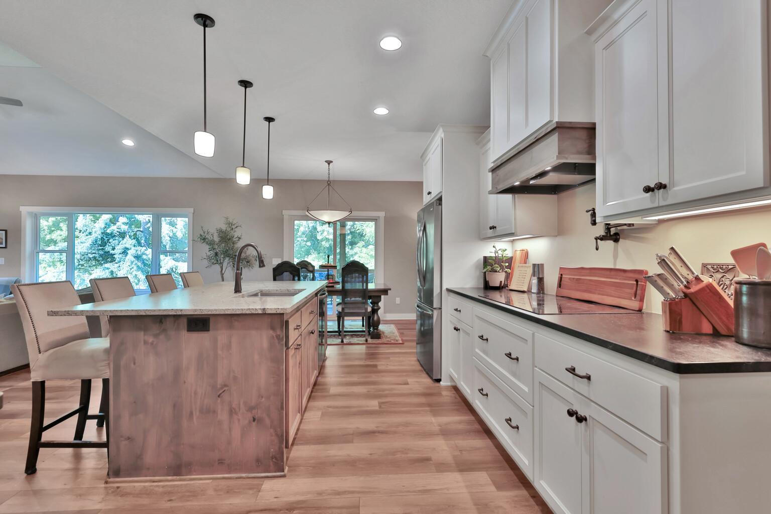 View of Residential at 4144 Shady Oak Road, Minnetonka MN 55343, Minnetonka (20 of 66) - Mike Wilen | Minnesota Team Real Estate