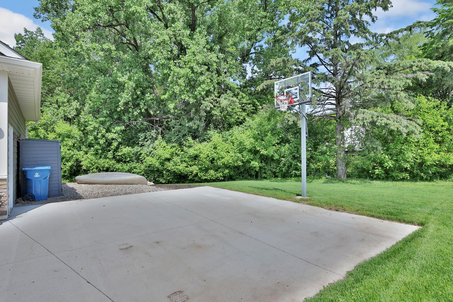 View of Residential at 4144 Shady Oak Road, Minnetonka MN 55343, Minnetonka (56 of 66) - Mike Wilen | Minnesota Team Real Estate