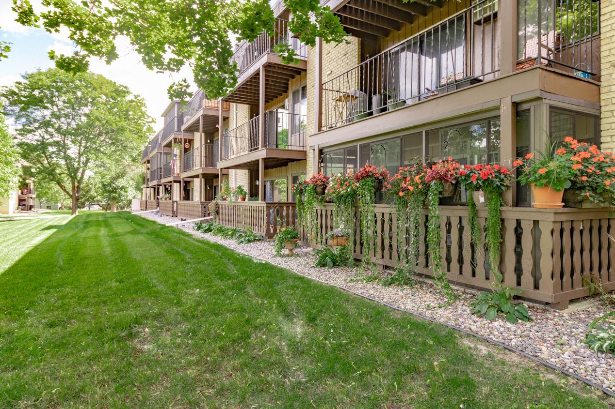 View of Residential at 3431 Kent Street #708, Shoreview MN 55126, Shoreview (38 of 45) - Mike Wilen | Minnesota Team Real Estate