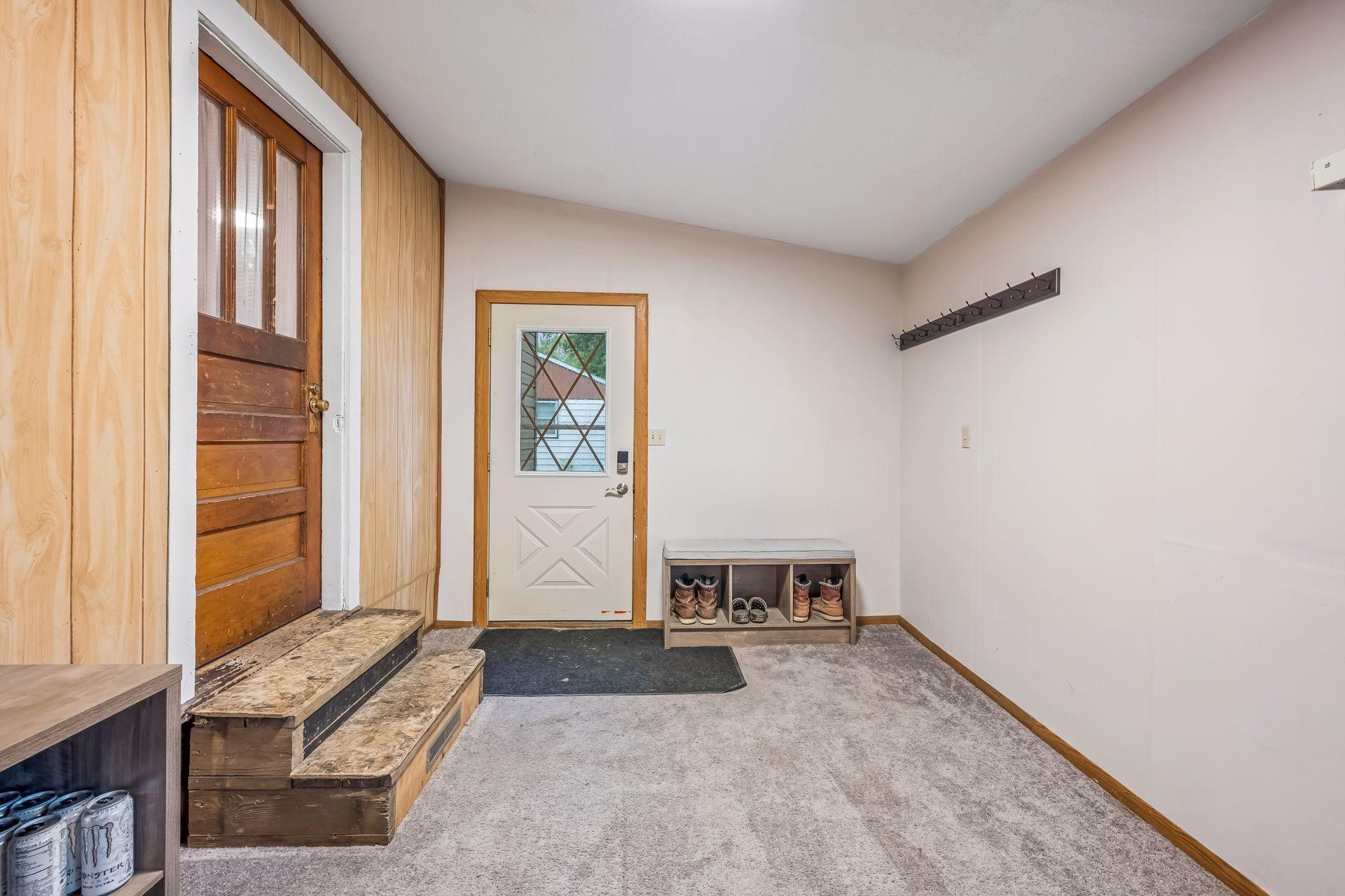 View of Residential at 213 Queen Avenue, Silver Lake MN 55381, Silver Lake (11 of 35) - Mike Wilen | Minnesota Team Real Estate