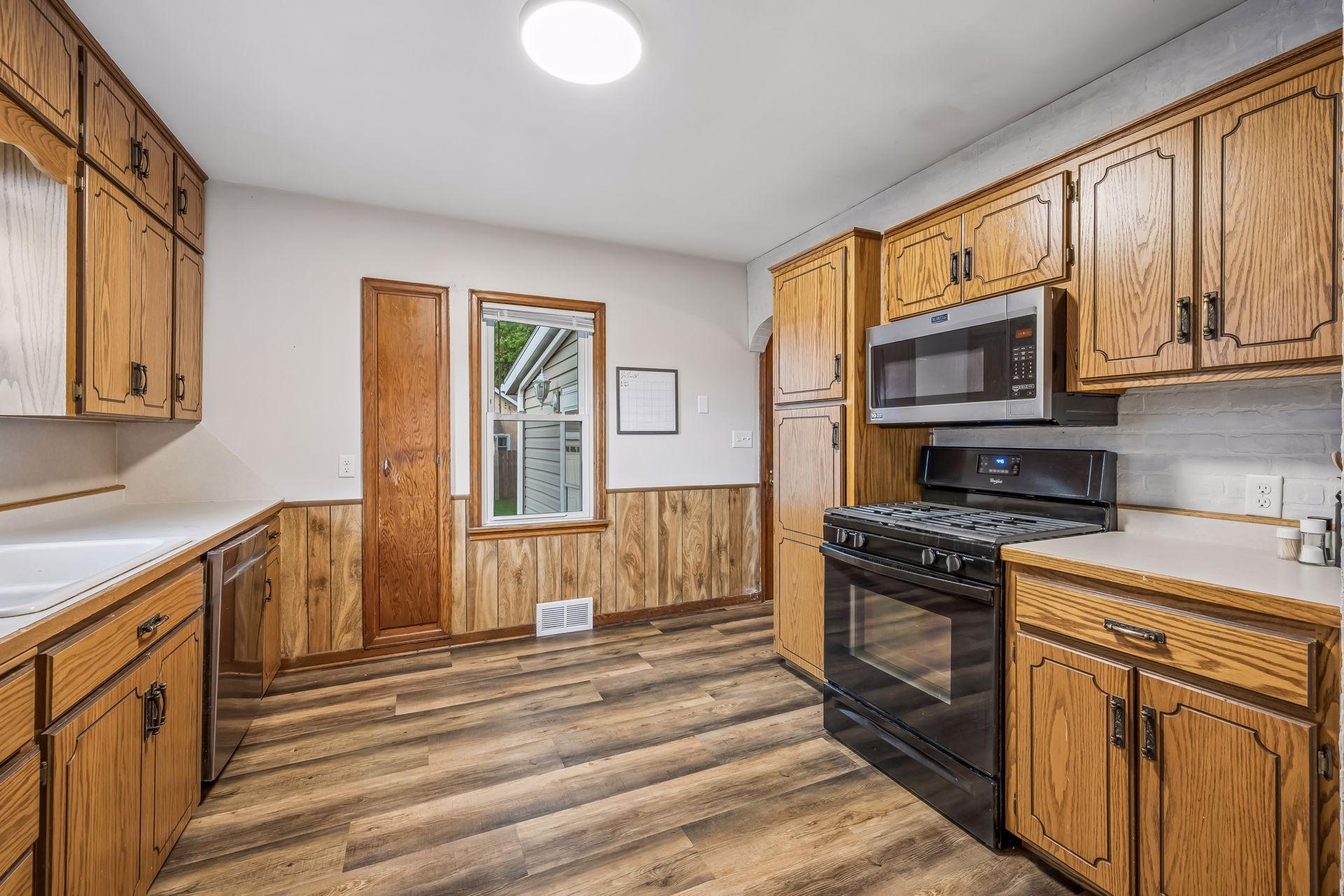 View of Residential at 213 Queen Avenue, Silver Lake MN 55381, Silver Lake (4 of 35) - Mike Wilen | Minnesota Team Real Estate