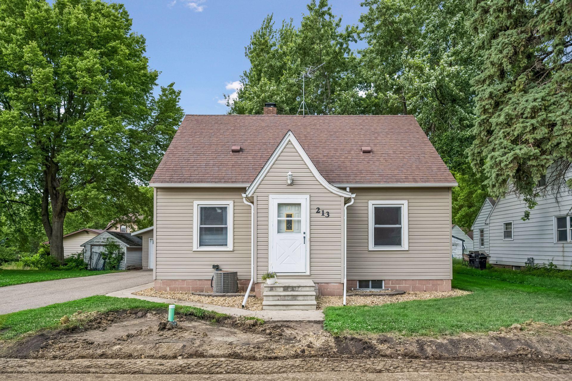 View of Residential at 213 Queen Avenue, Silver Lake MN 55381, Silver Lake - Mike Wilen | Minnesota Team Real Estate