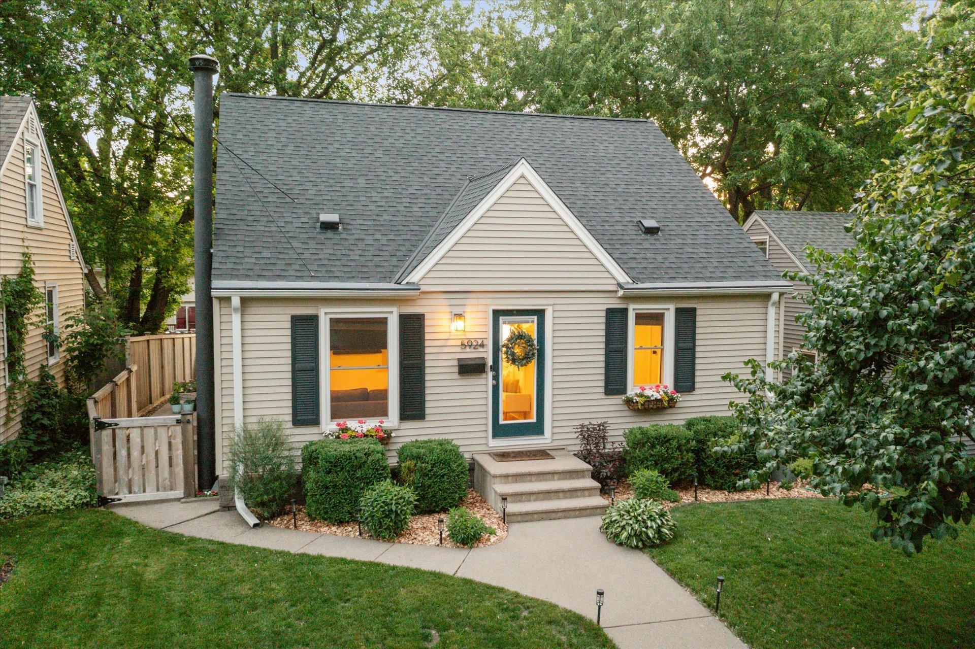 View of Residential at 5924 Vincent Avenue, Minneapolis MN 55410, Minneapolis - Mike Wilen | Minnesota Team Real Estate