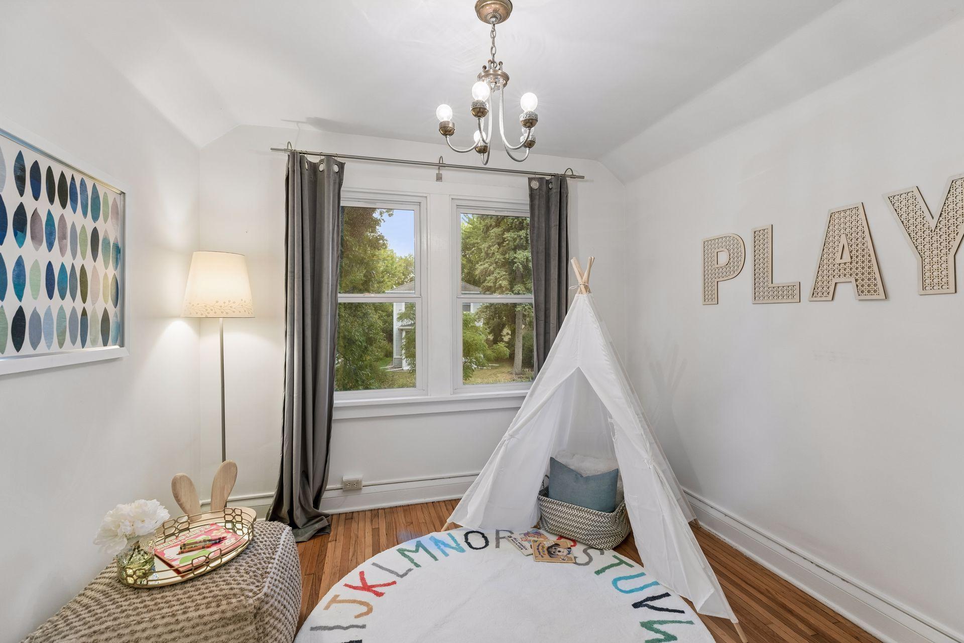 View of Residential at 4212 Drew Avenue, Minneapolis MN 55410, Minneapolis (36 of 116) - Mike Wilen | Minnesota Team Real Estate