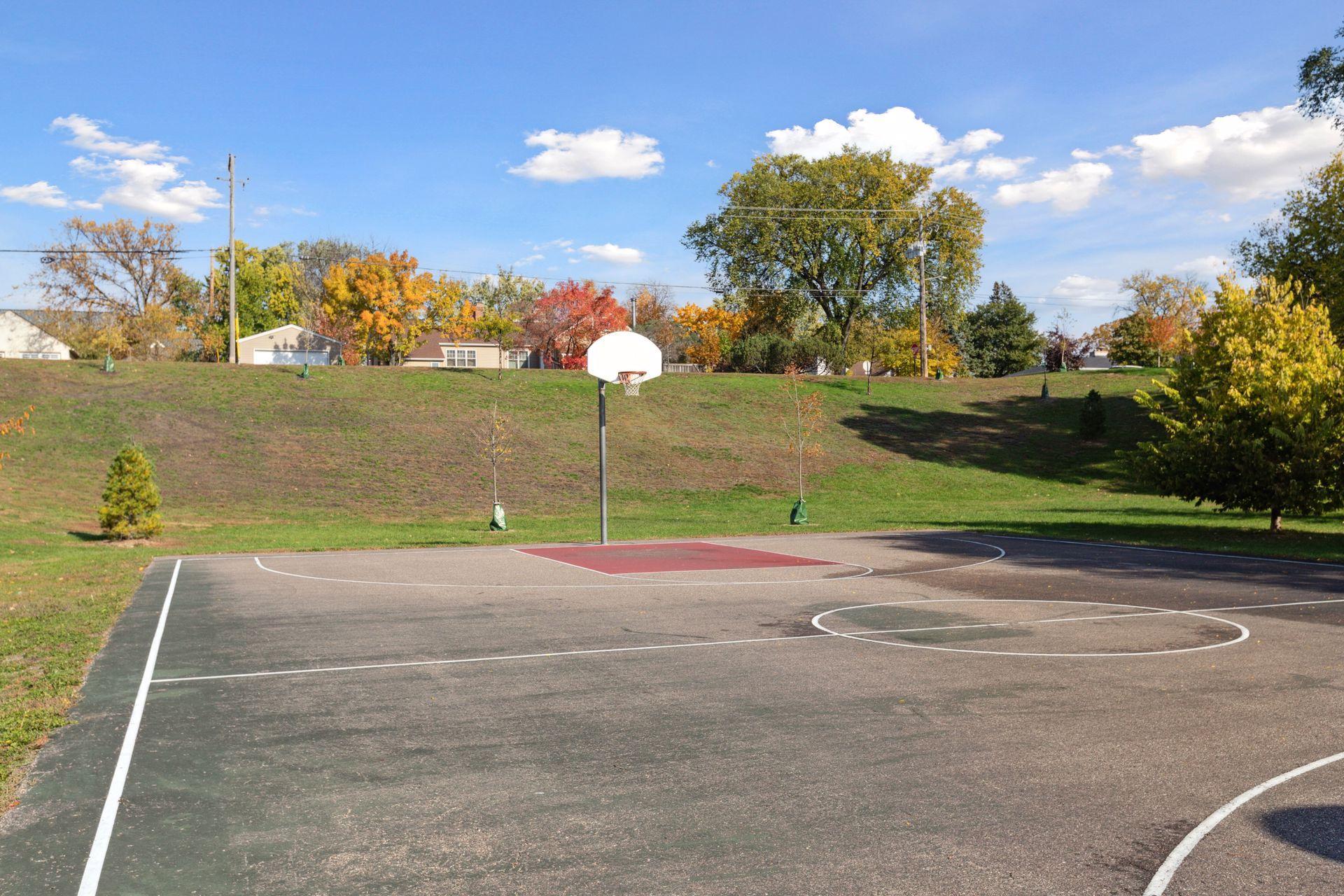 View of Residential at 4212 Drew Avenue, Minneapolis MN 55410, Minneapolis (84 of 116) - Mike Wilen | Minnesota Team Real Estate