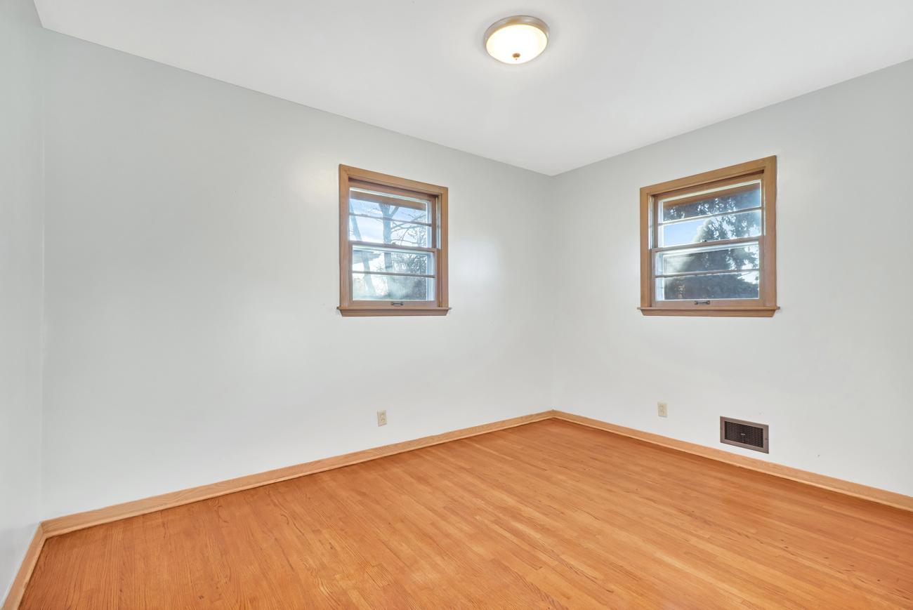 View of Residential at 4418 65th Avenue, Brooklyn Center MN 55429, Brooklyn Center (14 of 32) - Mike Wilen | Minnesota Team Real Estate