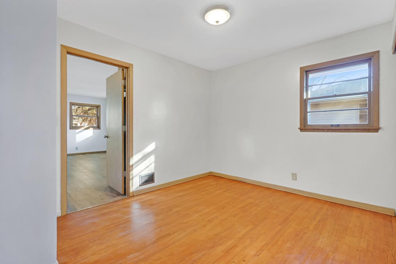 View of Residential at 4418 65th Avenue, Brooklyn Center MN 55429, Brooklyn Center (13 of 32) - Mike Wilen | Minnesota Team Real Estate