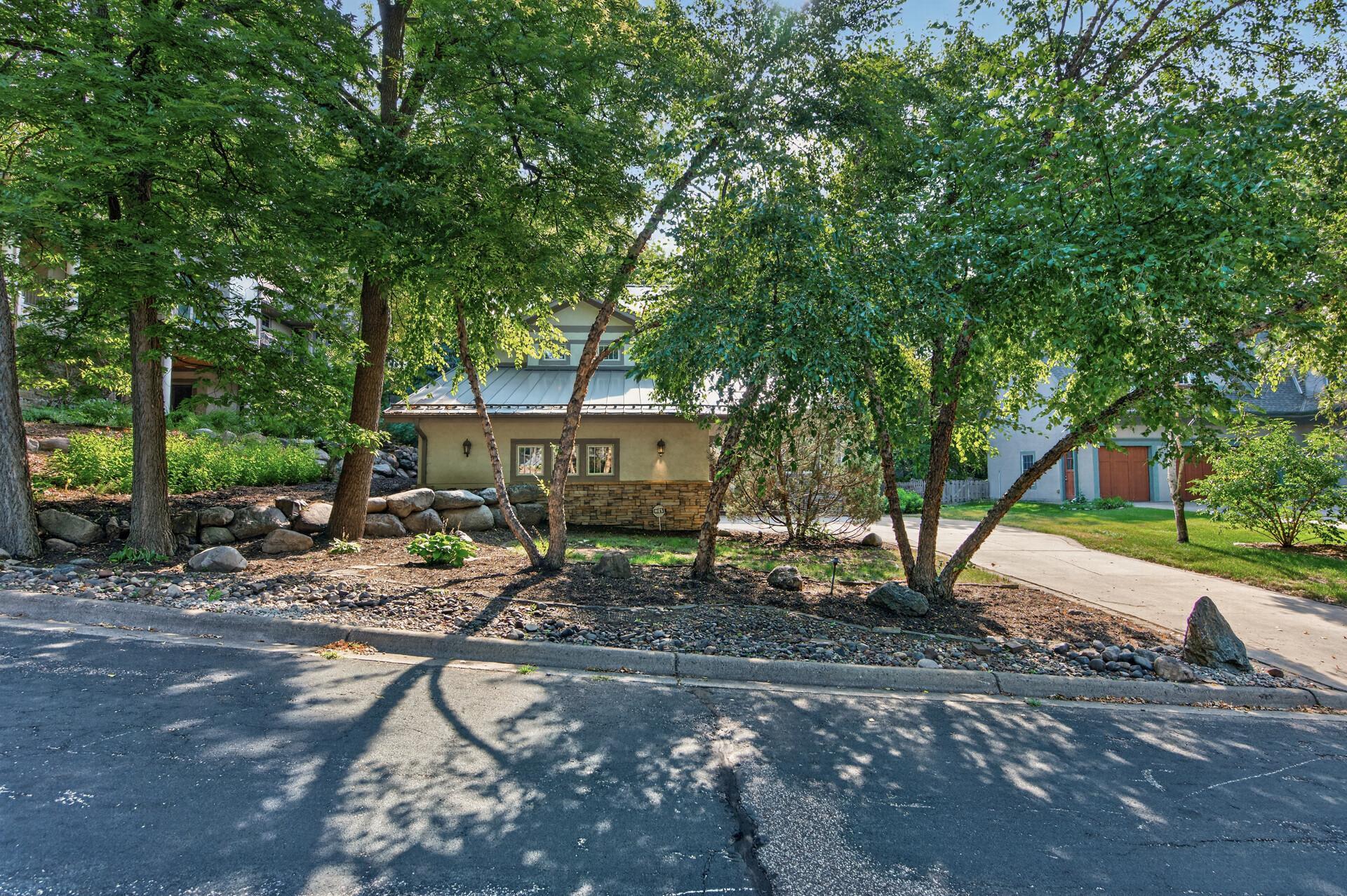 View of Residential at 1423 June Avenue, Golden Valley MN 55416, Golden Valley (66 of 85) - Mike Wilen | Minnesota Team Real Estate