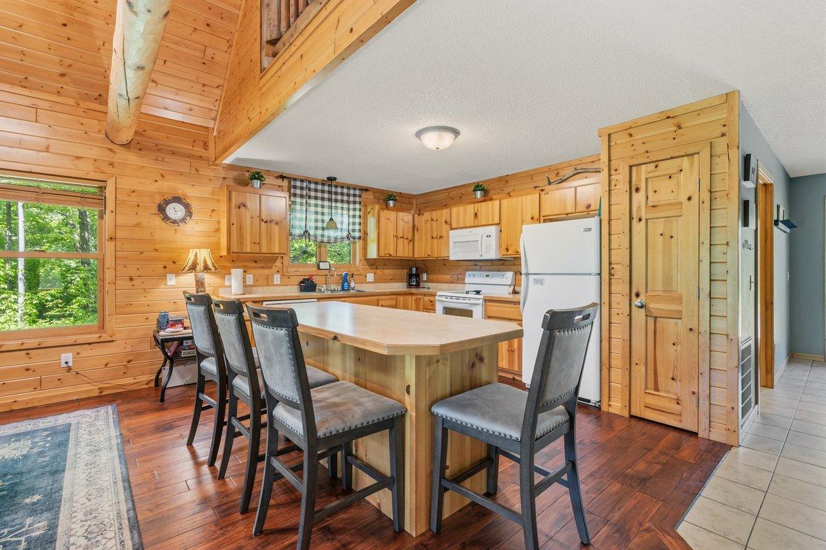 View of Residential at 18541 Golf Circle, Garrison MN 56450, Garrison (9 of 36) - Mike Wilen | Minnesota Team Real Estate