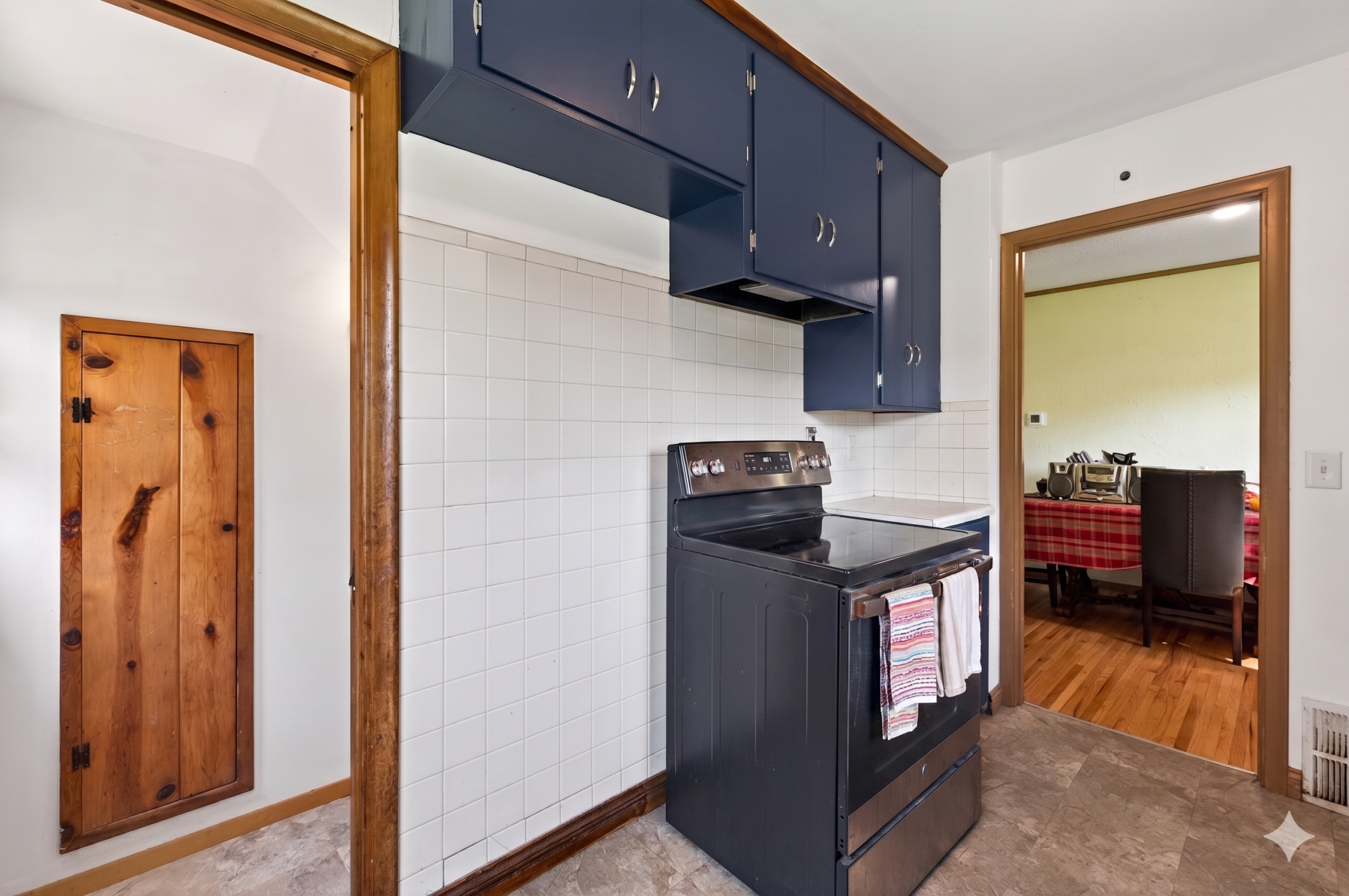 View of Residential at 5232 Washburn Avenue, Minneapolis MN 55430, Minneapolis (11 of 29) - Mike Wilen | Minnesota Team Real Estate