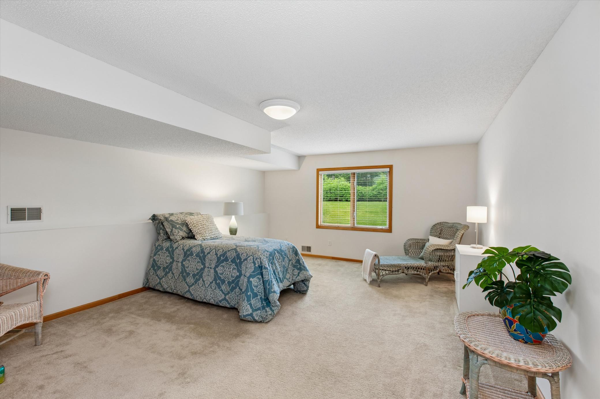 View of Residential at 808 Winterberry Drive, Woodbury MN 55125, Woodbury (21 of 31) - Mike Wilen | Minnesota Team Real Estate