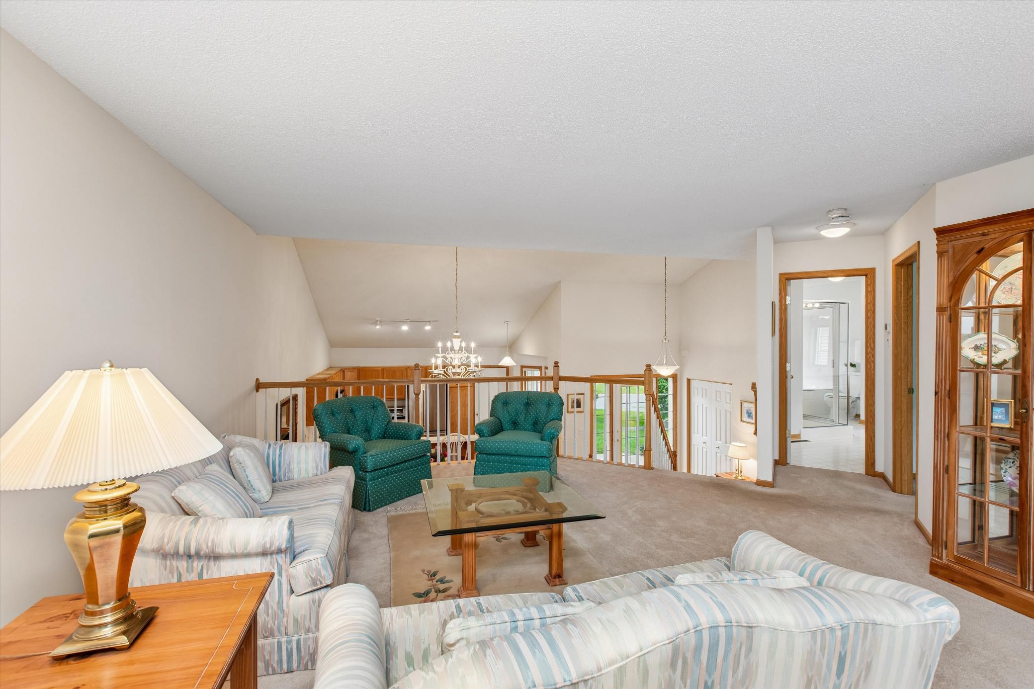 View of Residential at 808 Winterberry Drive, Woodbury MN 55125, Woodbury (15 of 31) - Mike Wilen | Minnesota Team Real Estate