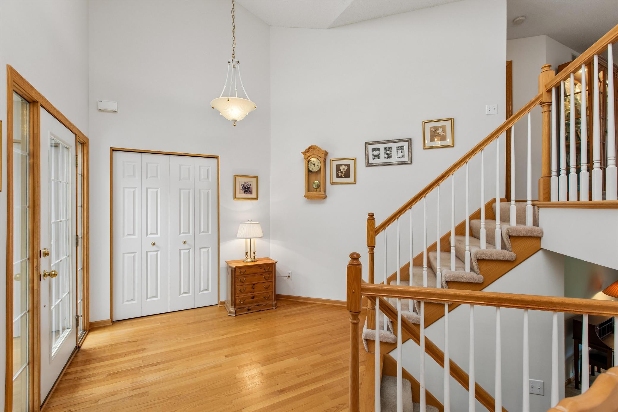 View of Residential at 808 Winterberry Drive, Woodbury MN 55125, Woodbury (6 of 31) - Mike Wilen | Minnesota Team Real Estate