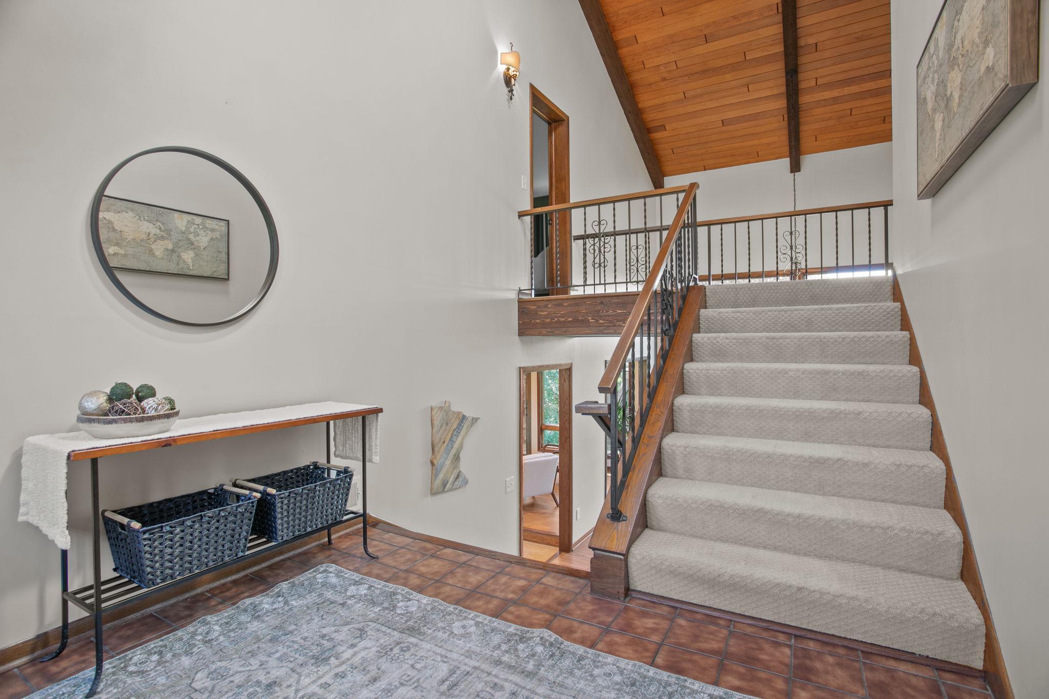View of Residential at 565 Lakota Lane, Chaska MN 55318, Chaska (10 of 60) - Mike Wilen | Minnesota Team Real Estate