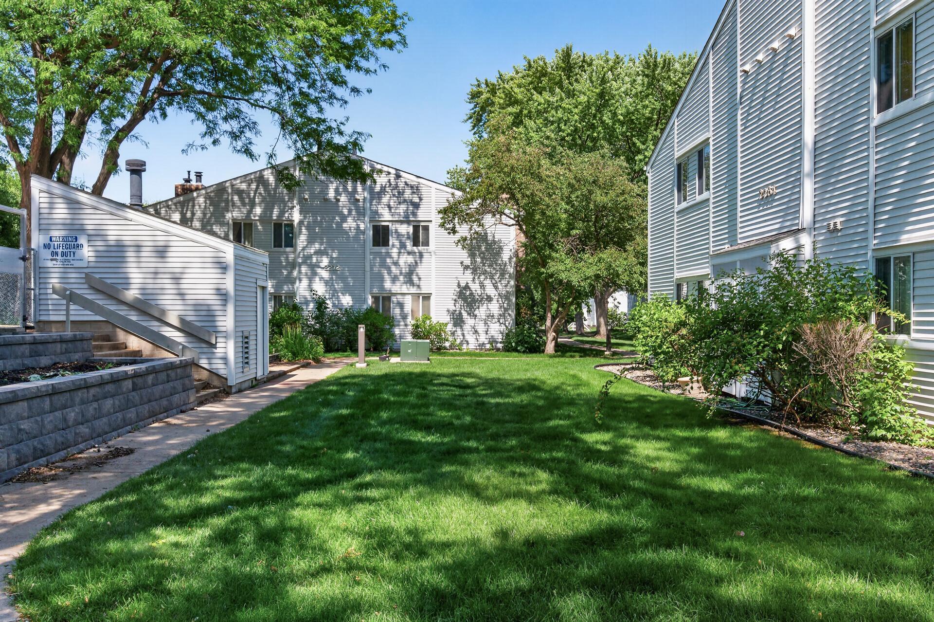 View of Residential at 2296 Benson Avenue #G, Saint Paul MN 55116, Saint Paul (26 of 29) - Mike Wilen | Minnesota Team Real Estate