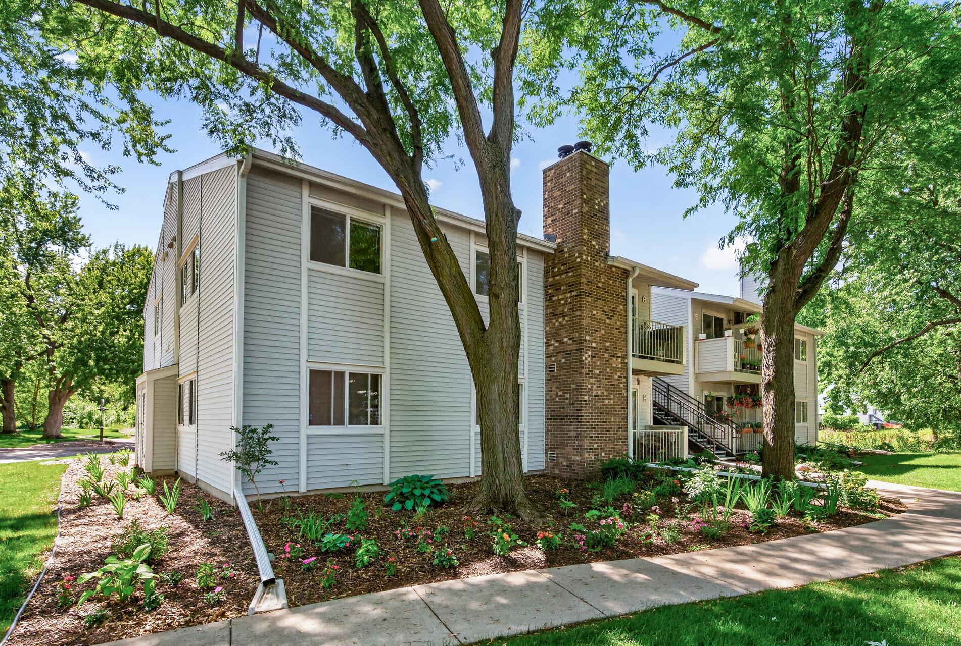 View of Residential at 2296 Benson Avenue #G, Saint Paul MN 55116, Saint Paul (25 of 29) - Mike Wilen | Minnesota Team Real Estate
