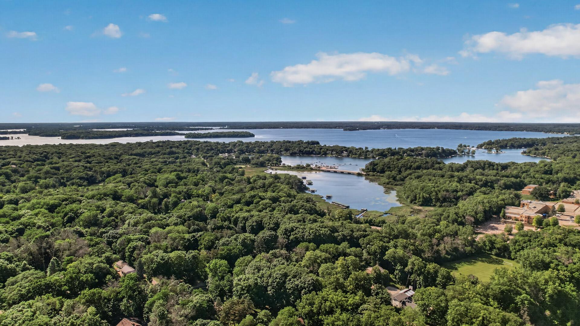 View of Residential at 4929 West Lane, Minnetonka MN 55345, Minnetonka (68 of 73) - Mike Wilen | Minnesota Team Real Estate