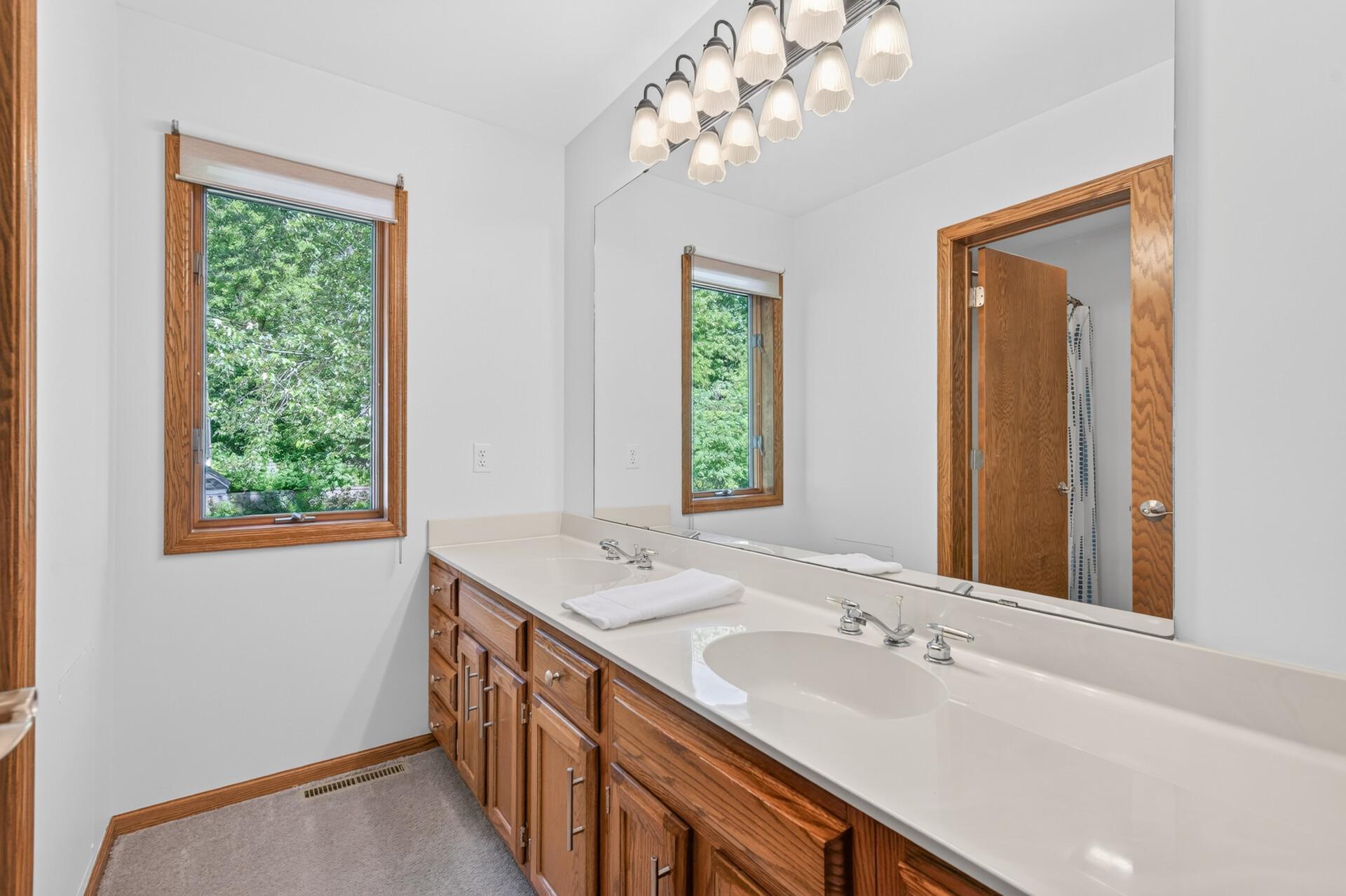 View of Residential at 4929 West Lane, Minnetonka MN 55345, Minnetonka (41 of 73) - Mike Wilen | Minnesota Team Real Estate