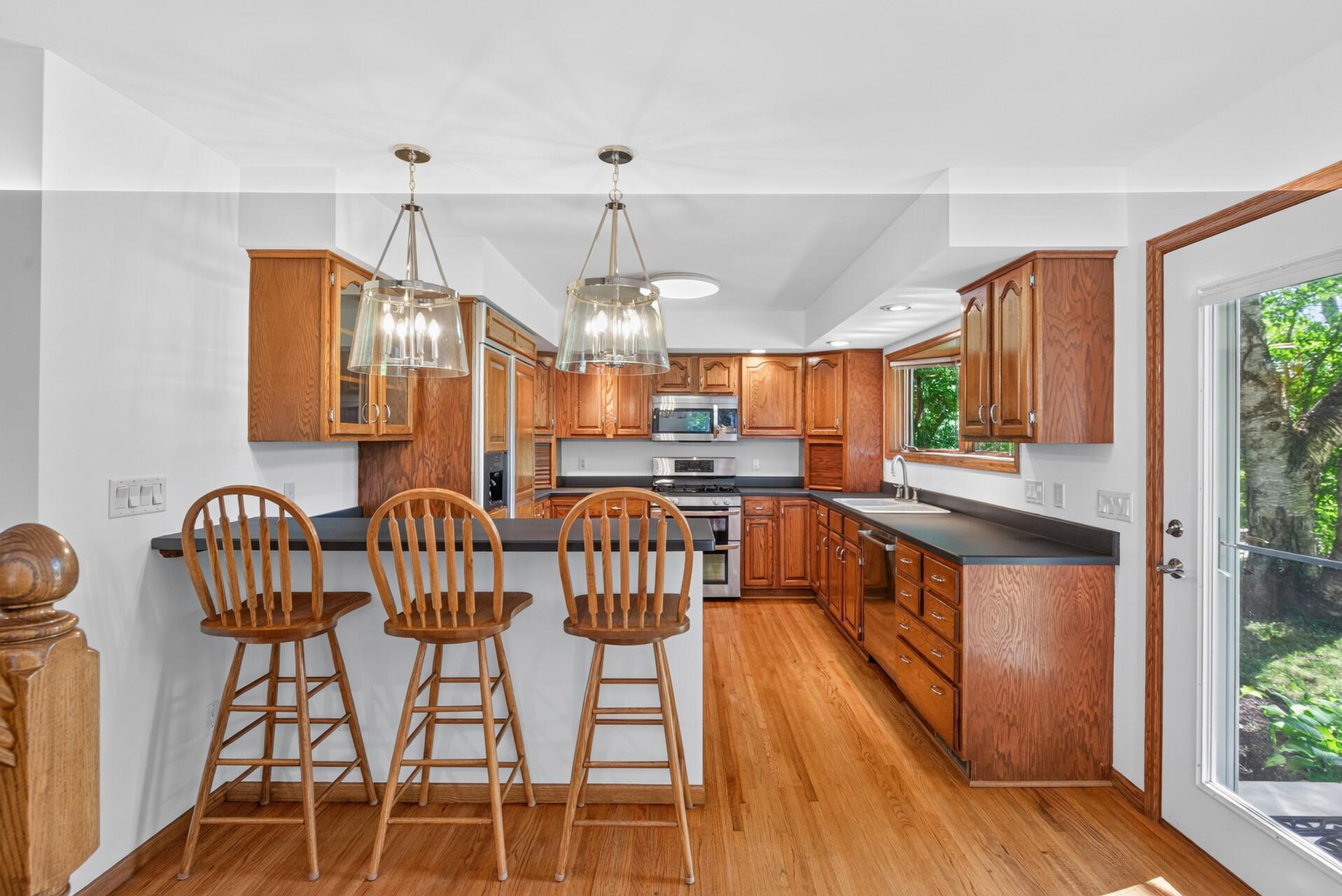 View of Residential at 4929 West Lane, Minnetonka MN 55345, Minnetonka (10 of 73) - Mike Wilen | Minnesota Team Real Estate