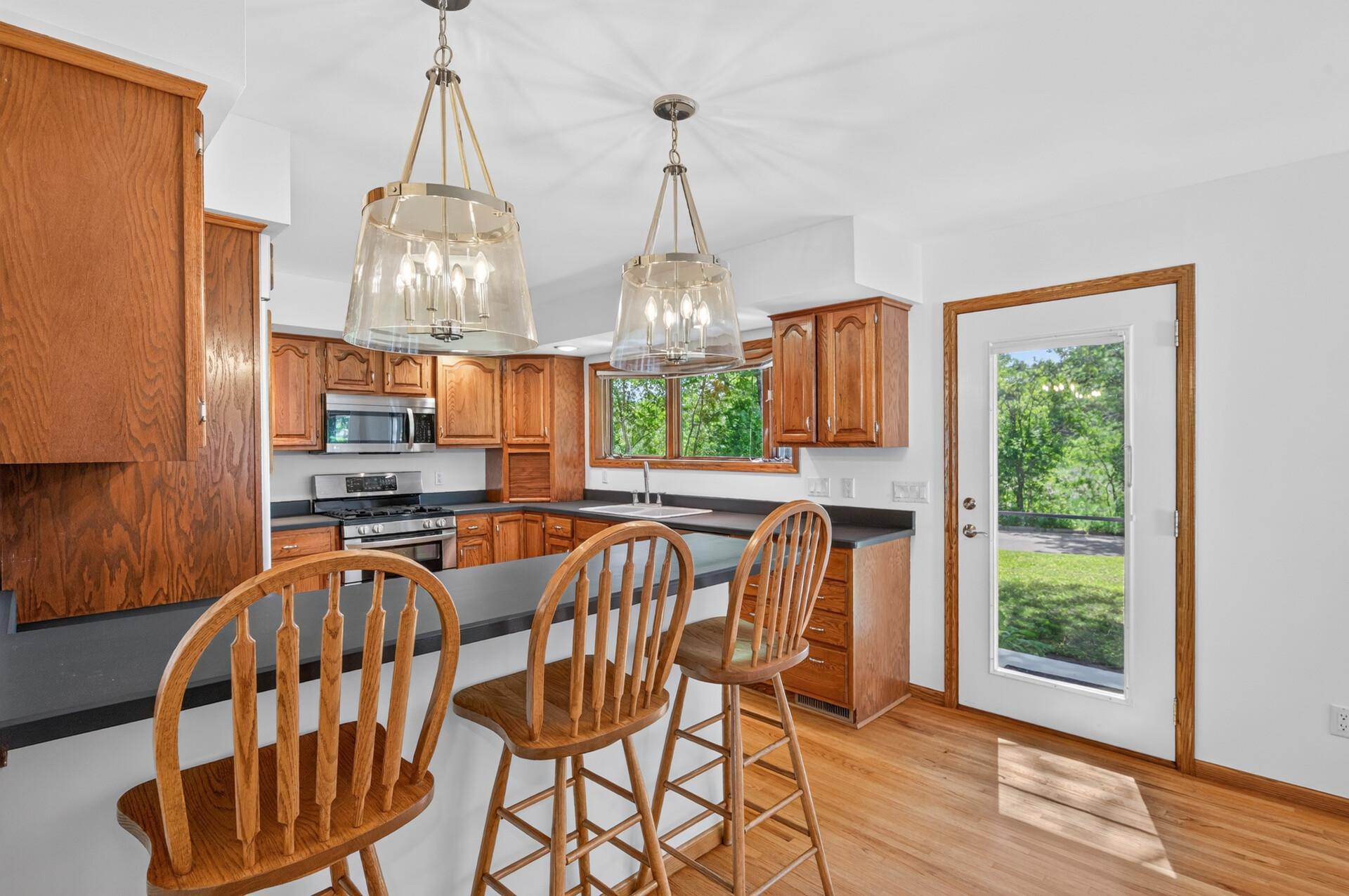 View of Residential at 4929 West Lane, Minnetonka MN 55345, Minnetonka (11 of 73) - Mike Wilen | Minnesota Team Real Estate