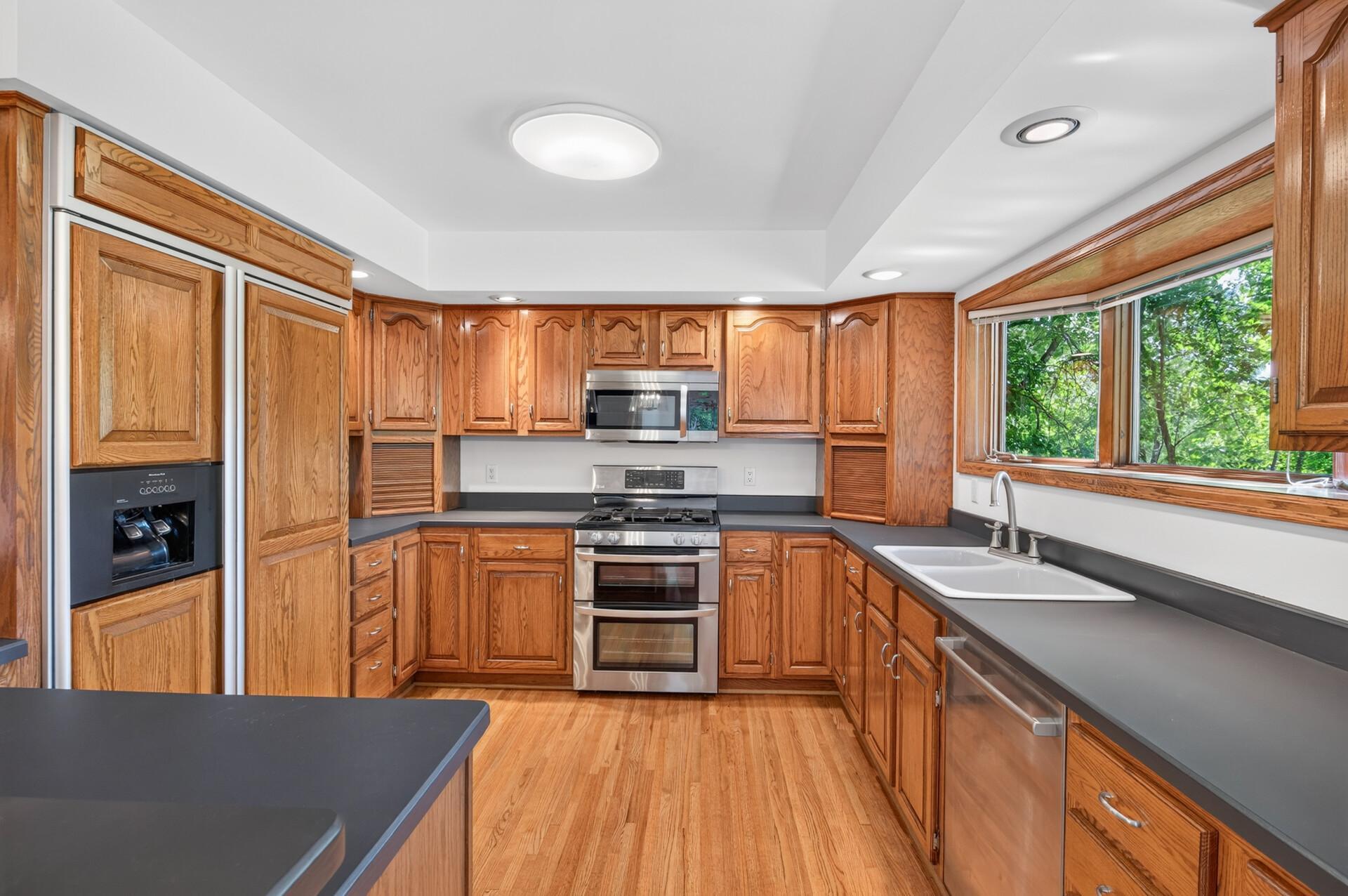 View of Residential at 4929 West Lane, Minnetonka MN 55345, Minnetonka (13 of 73) - Mike Wilen | Minnesota Team Real Estate