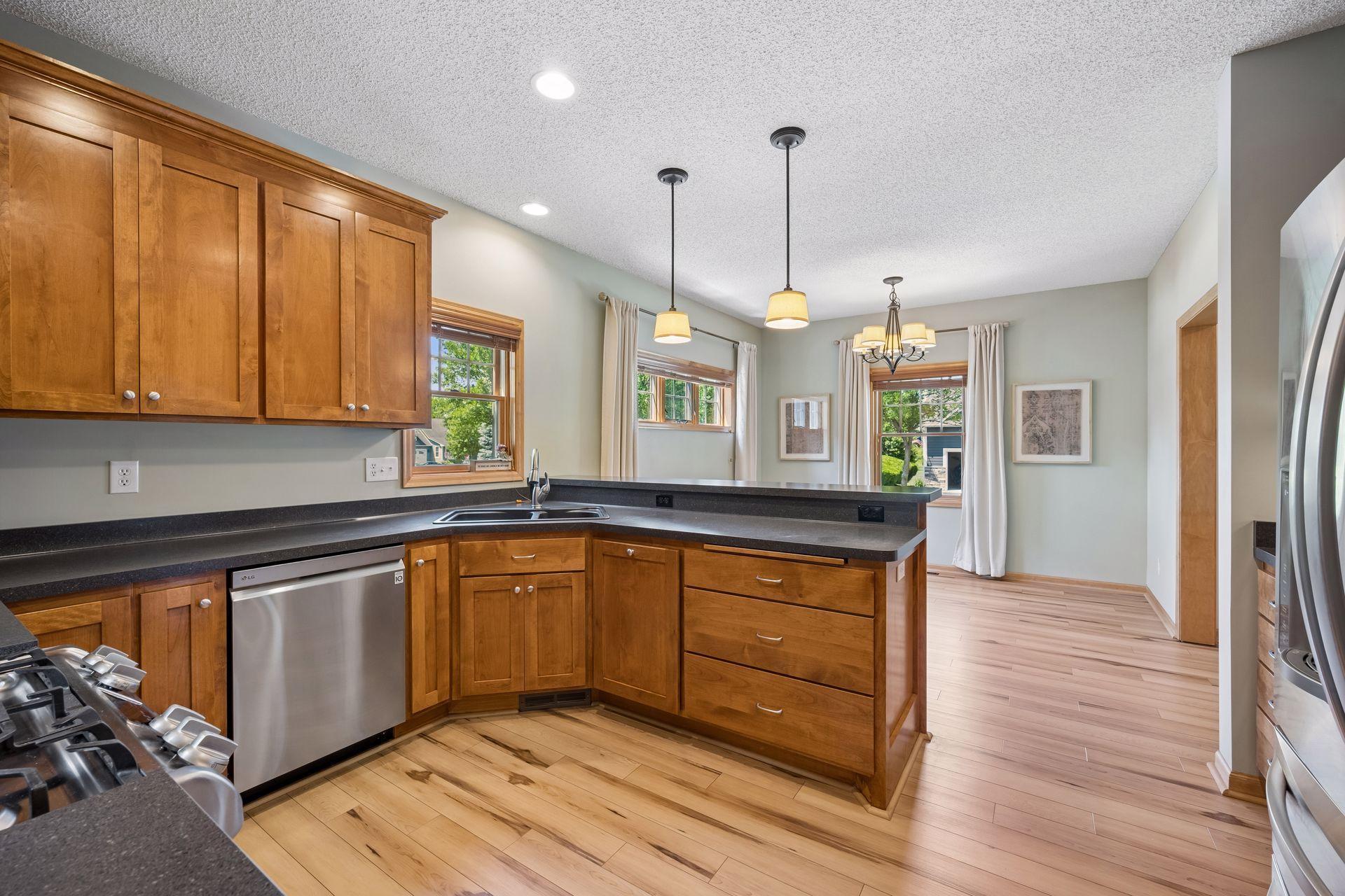 View of Residential at 11585 Laketowne View, Albertville MN 55301, Albertville (21 of 61) - Mike Wilen | Minnesota Team Real Estate