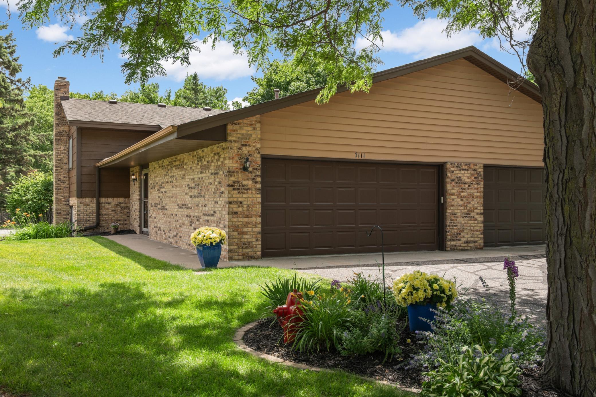 View of Residential at 7111 Robinwood Bay, Woodbury MN 55125, Woodbury - Mike Wilen | Minnesota Team Real Estate