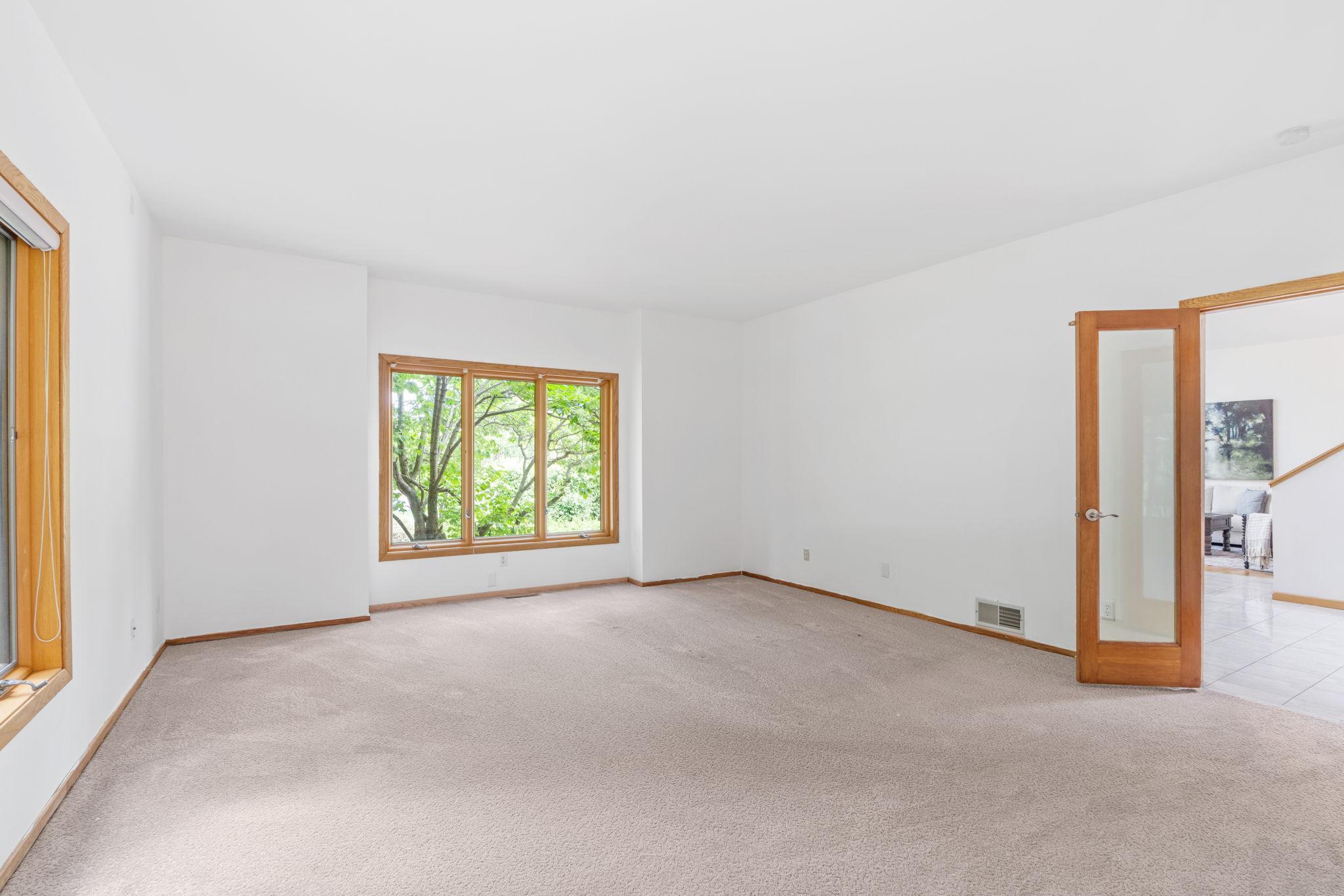 View of Residential at 1952 Safari Trail, Eagan MN 55122, Eagan (37 of 69) - Mike Wilen | Minnesota Team Real Estate