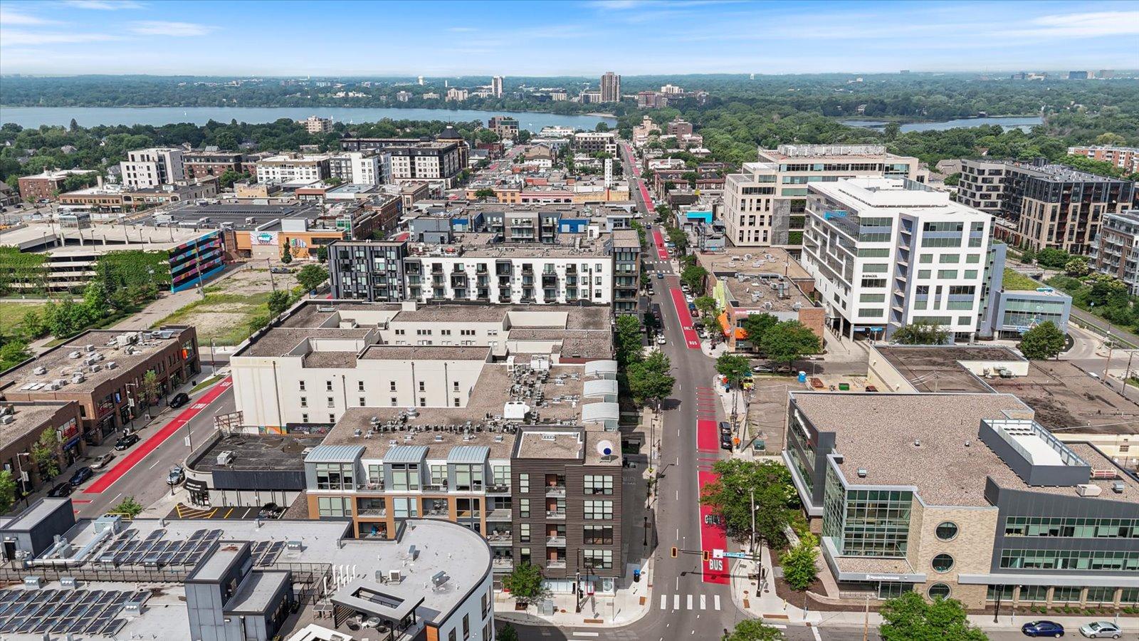 View of Residential at 1211 Lagoon Avenue #510, Minneapolis MN 55408, Minneapolis (25 of 28) - Mike Wilen | Minnesota Team Real Estate