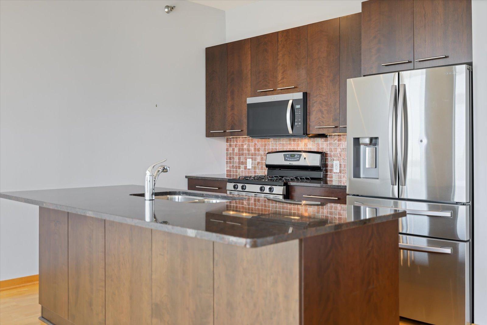 View of Residential at 1211 Lagoon Avenue #510, Minneapolis MN 55408, Minneapolis (15 of 28) - Mike Wilen | Minnesota Team Real Estate