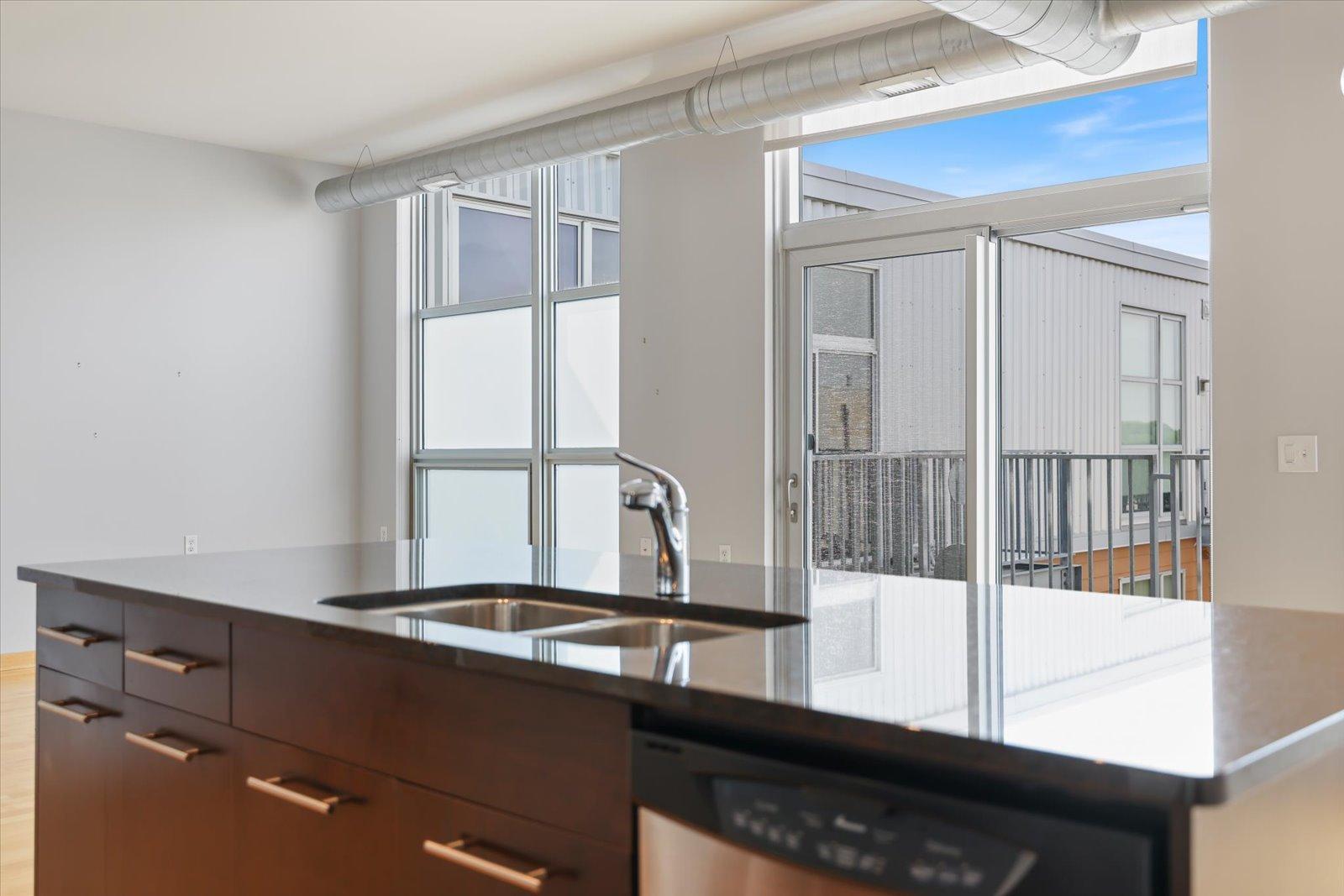 View of Residential at 1211 Lagoon Avenue #510, Minneapolis MN 55408, Minneapolis (11 of 28) - Mike Wilen | Minnesota Team Real Estate