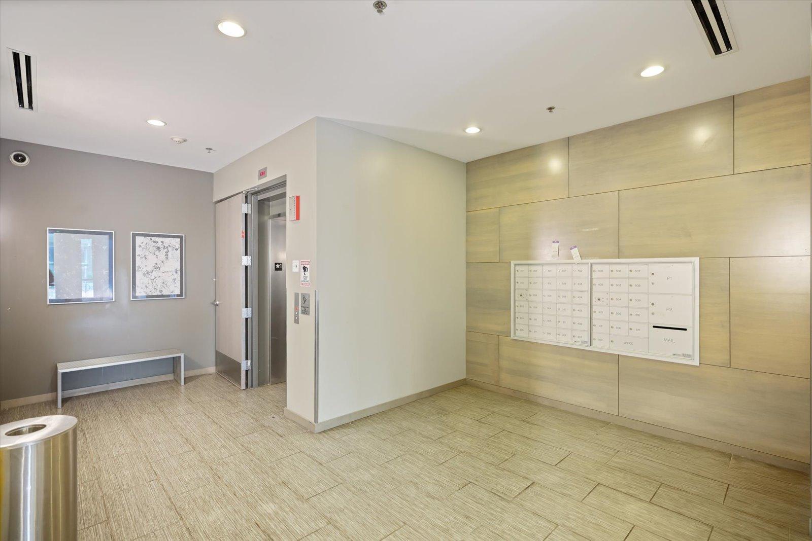 View of Residential at 1211 Lagoon Avenue #510, Minneapolis MN 55408, Minneapolis (21 of 28) - Mike Wilen | Minnesota Team Real Estate