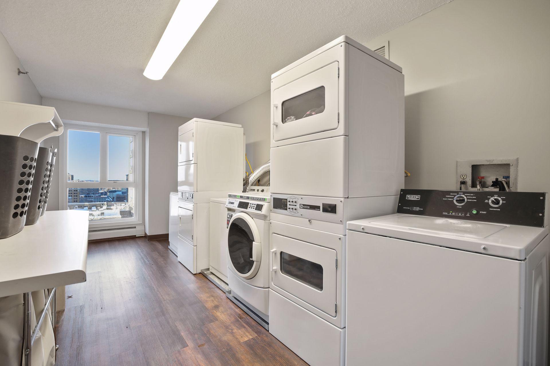 View of Residential at 433 7th Street #2211, Minneapolis MN 55415, Minneapolis (14 of 41) - Mike Wilen | Minnesota Team Real Estate