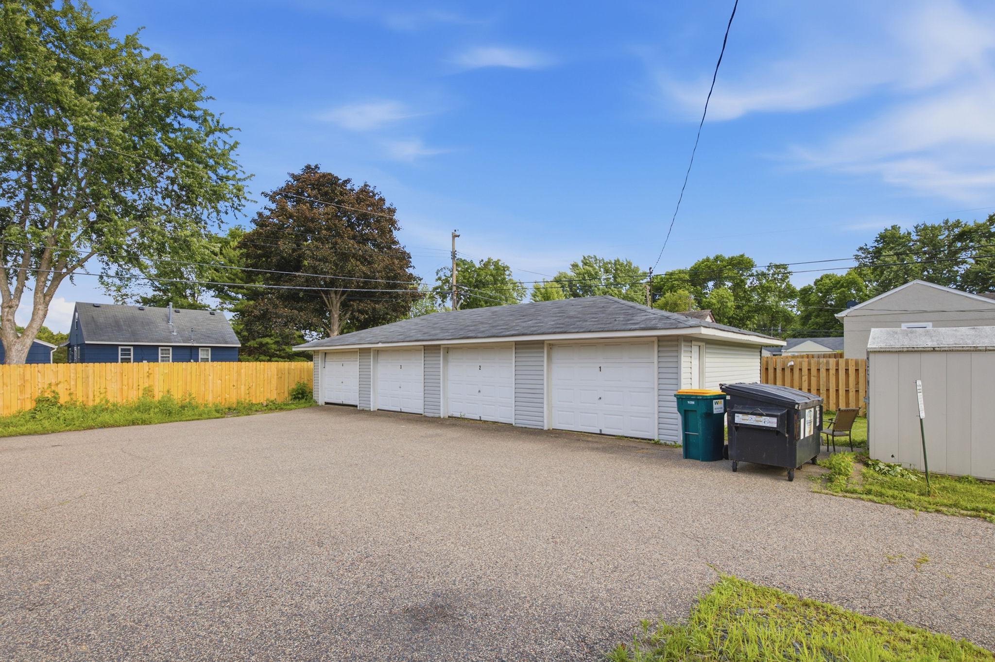 View of Residential Income at 5116 Edgewood Avenue, Crystal MN 55428, Crystal (10 of 12) - Mike Wilen | Minnesota Team Real Estate