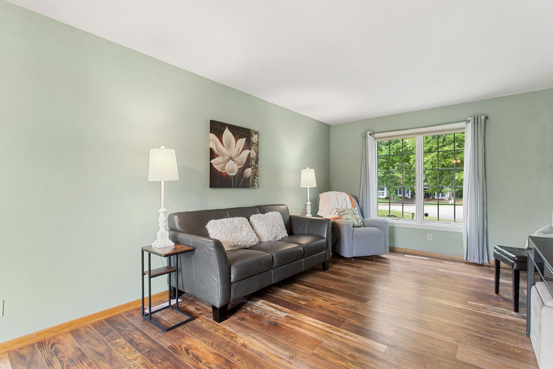 View of Residential at 864 Winterberry Court, Woodbury MN 55125, Woodbury (12 of 27) - Mike Wilen | Minnesota Team Real Estate