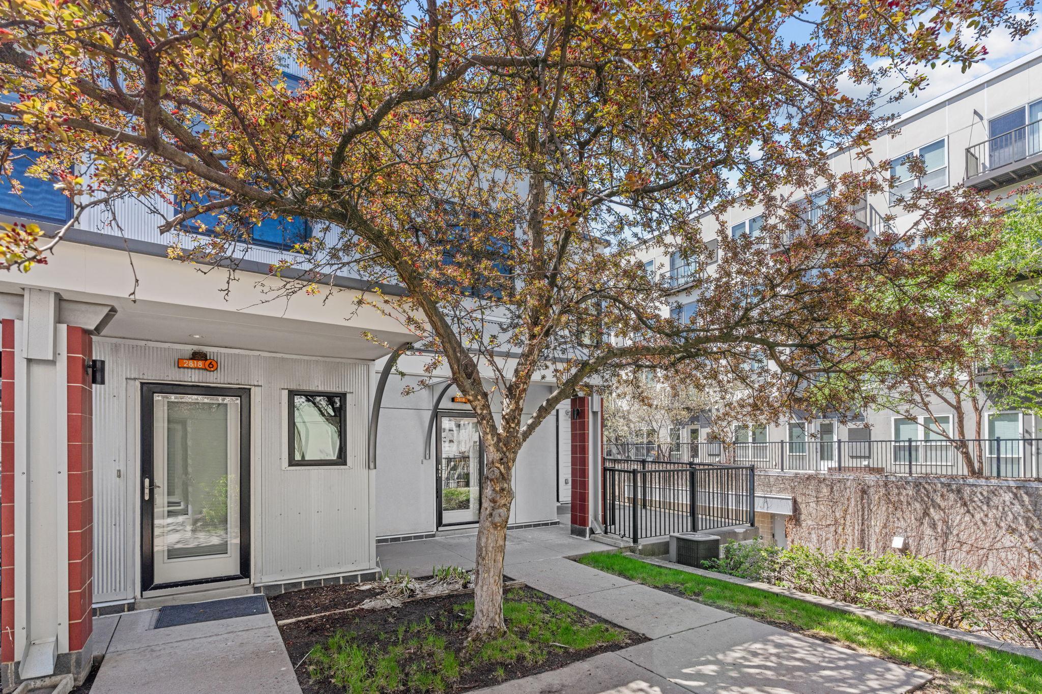View of Residential at 2818 Aldrich Avenue #105, Minneapolis MN 55408, Minneapolis (9 of 50) - Mike Wilen | Minnesota Team Real Estate