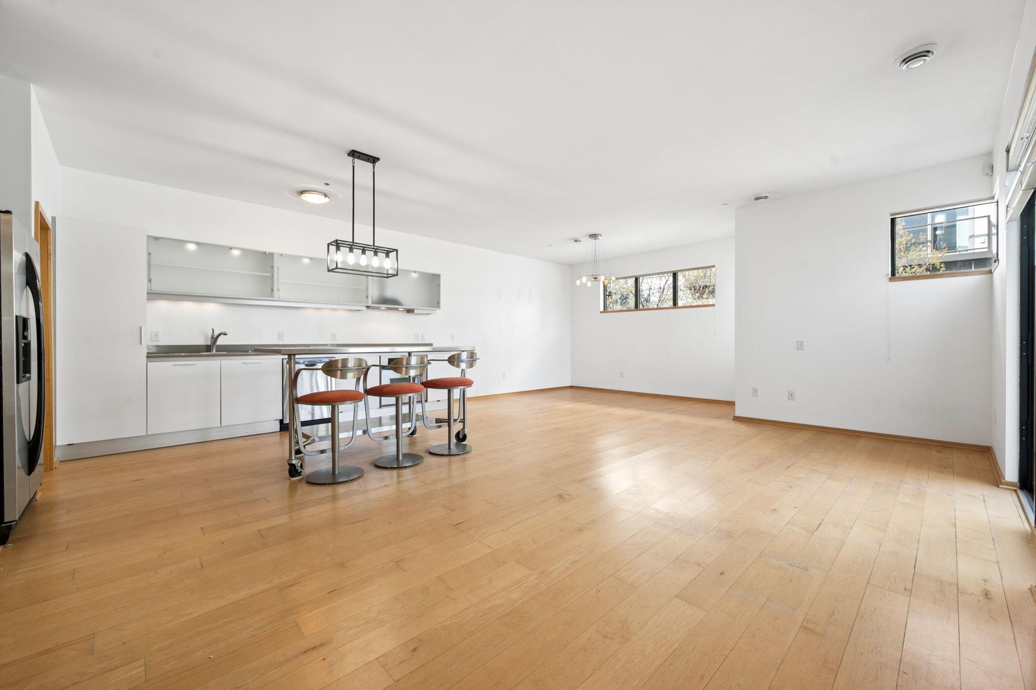 View of Residential at 2818 Aldrich Avenue #105, Minneapolis MN 55408, Minneapolis (15 of 50) - Mike Wilen | Minnesota Team Real Estate