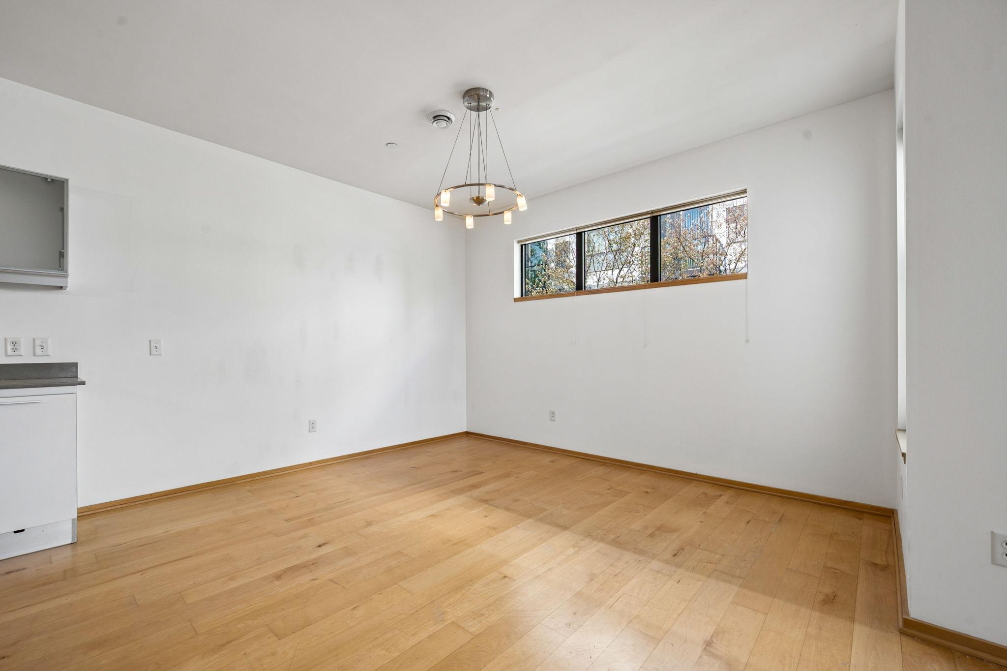 View of Residential at 2818 Aldrich Avenue #105, Minneapolis MN 55408, Minneapolis (26 of 50) - Mike Wilen | Minnesota Team Real Estate