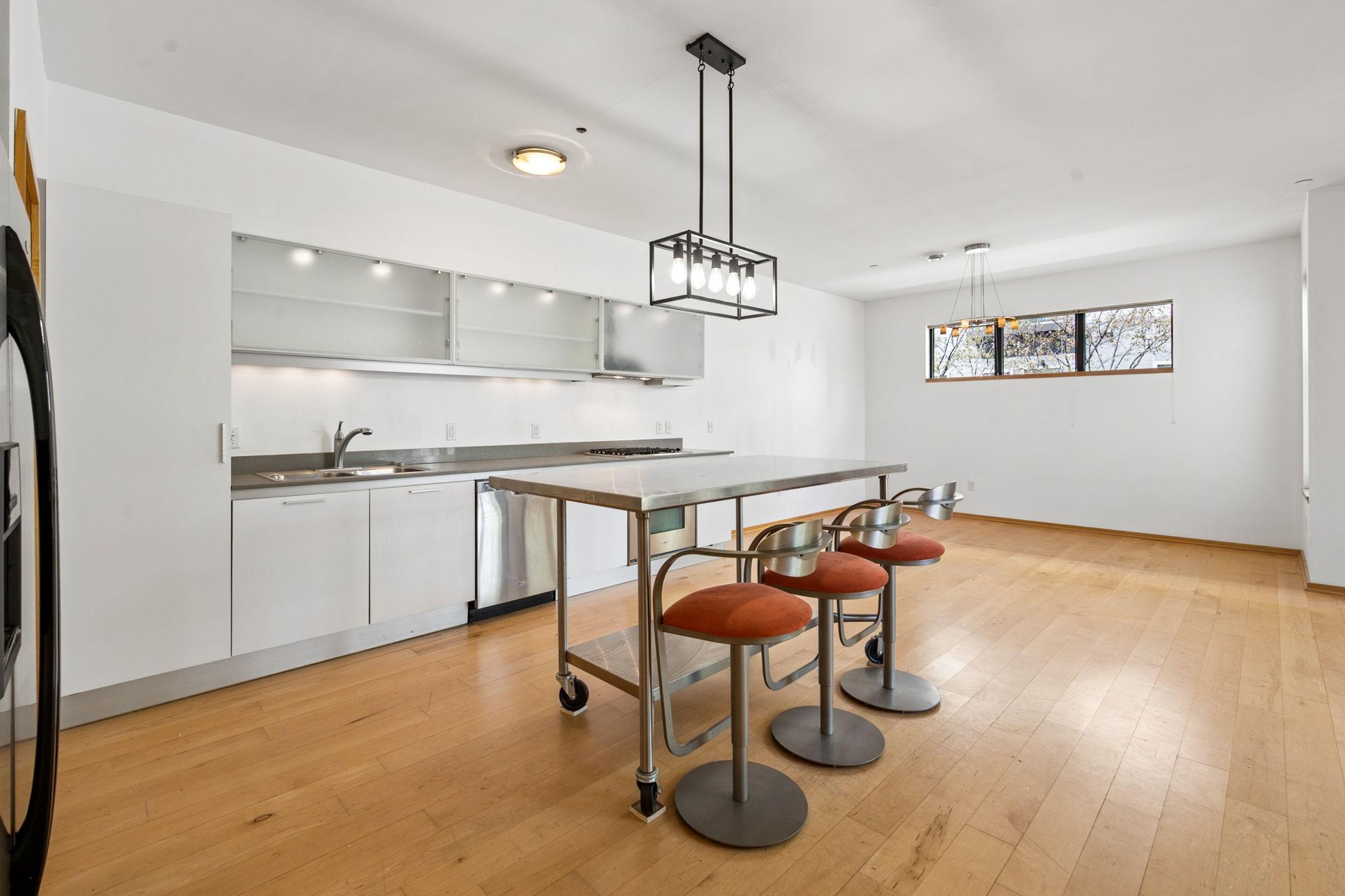 View of Residential at 2818 Aldrich Avenue #105, Minneapolis MN 55408, Minneapolis (17 of 50) - Mike Wilen | Minnesota Team Real Estate