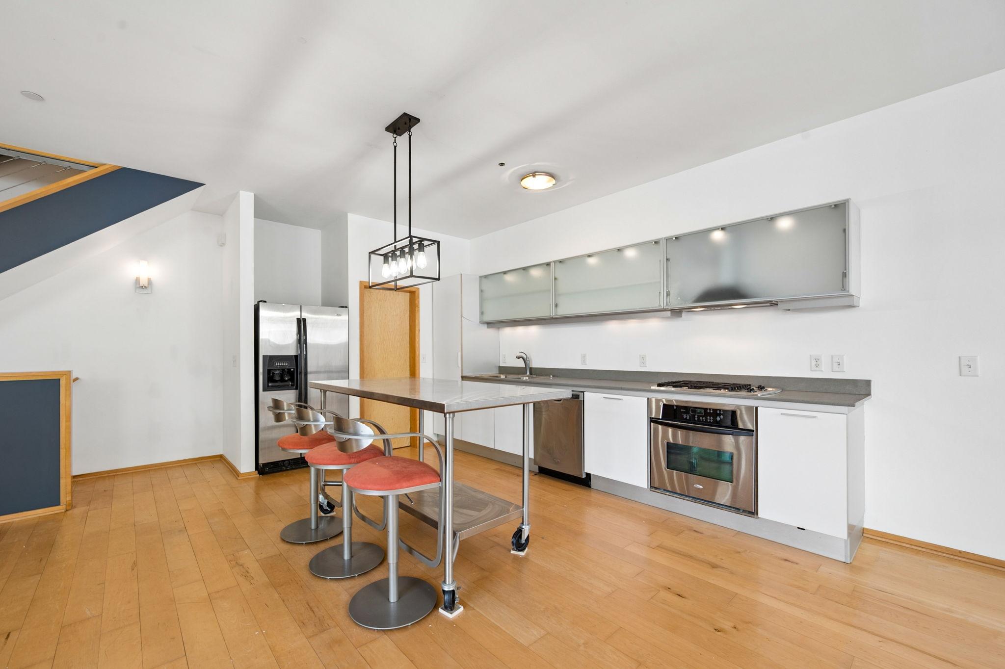 View of Residential at 2818 Aldrich Avenue #105, Minneapolis MN 55408, Minneapolis (19 of 50) - Mike Wilen | Minnesota Team Real Estate